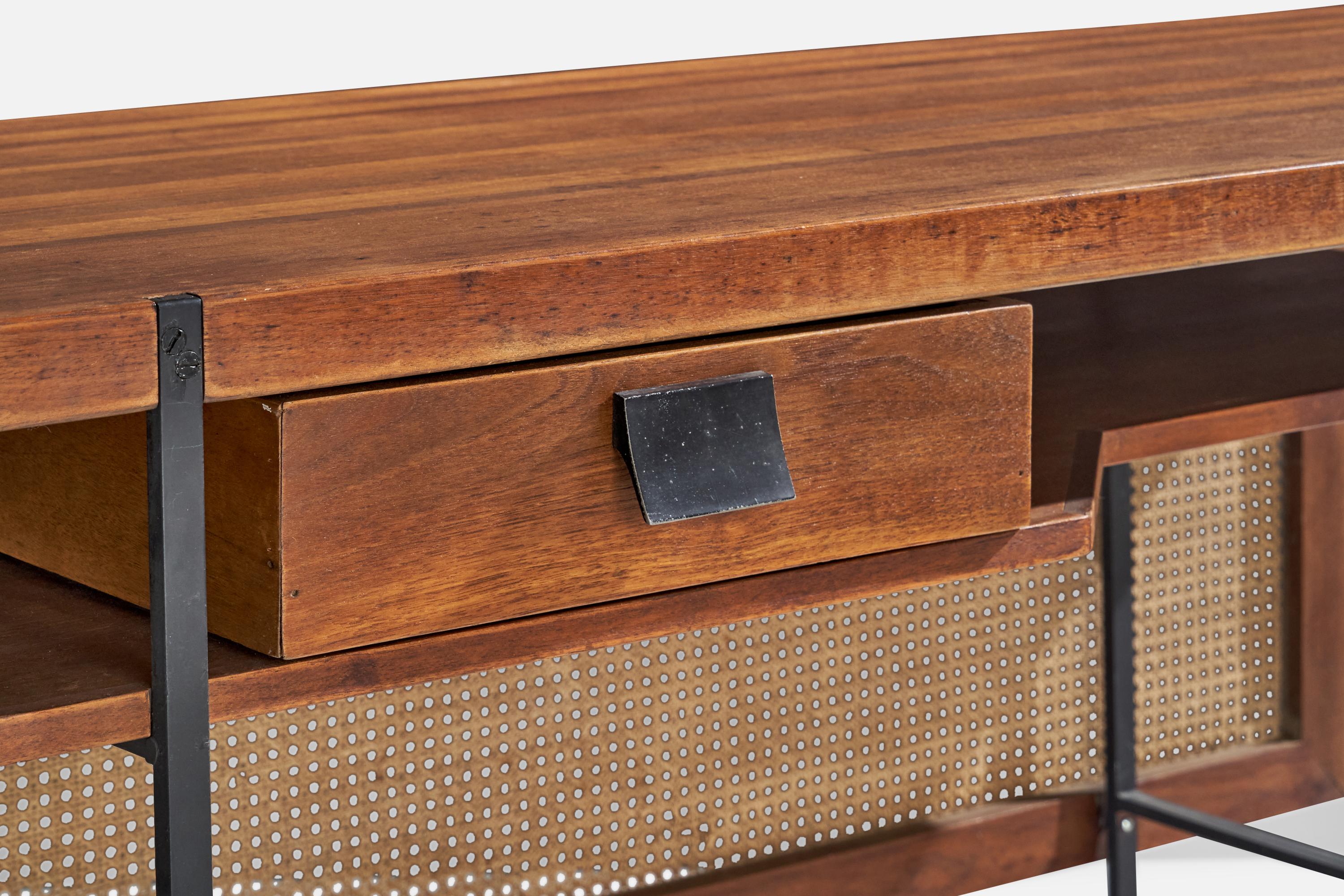 Design/One, Bureau, Fer, Wood, Canne, USA, 1950s en vente 8
