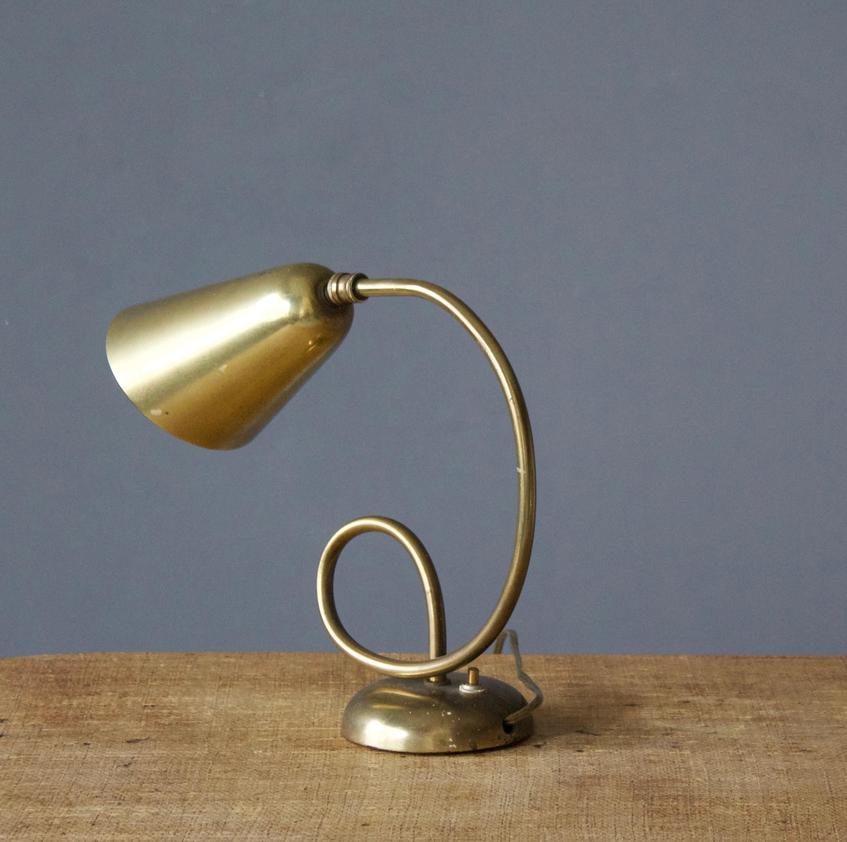 Mid-Century Modern American Designer, Desk Light / Table Lamp, Brass, United States, 1950s