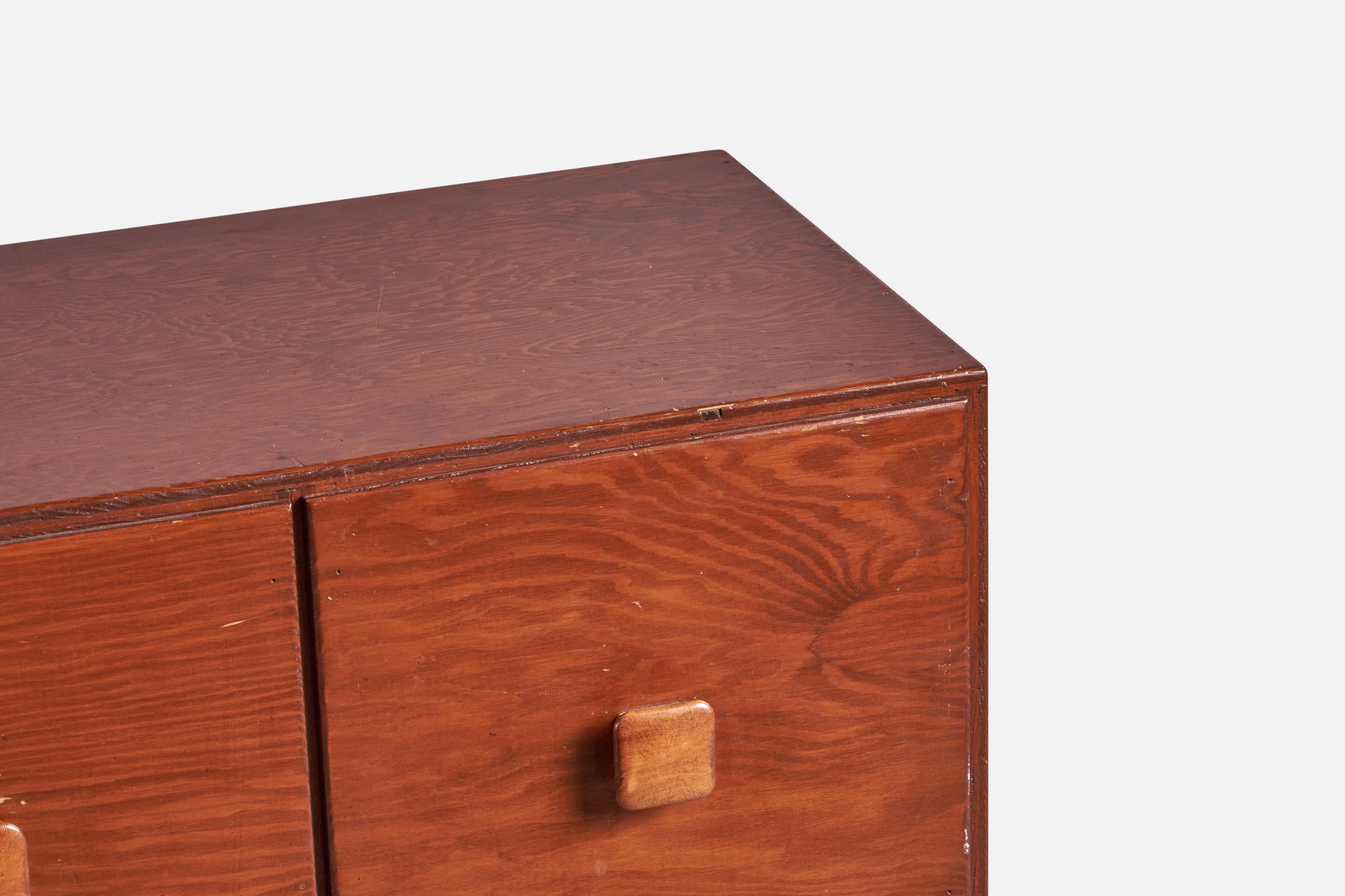 Milieu du XXe siècle Designer américain, Dresser, Oak, USA, 1940s en vente