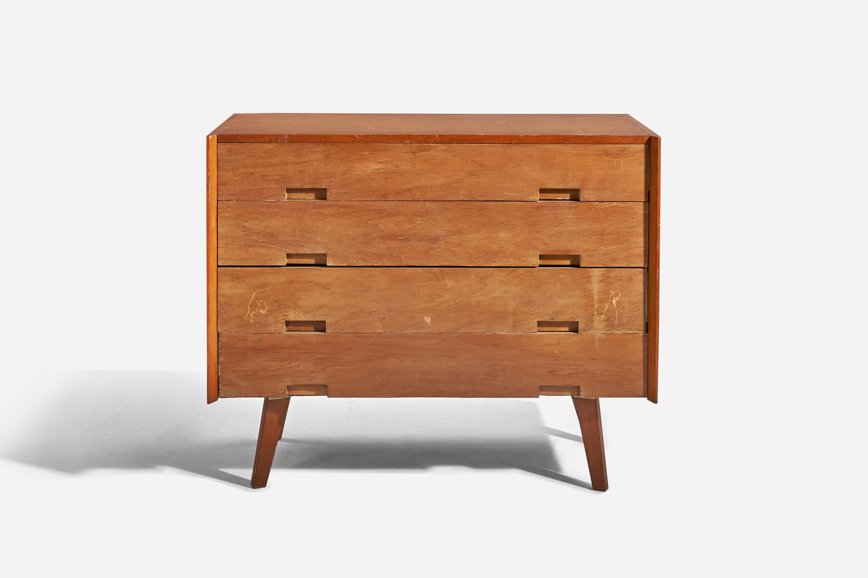 American Designer, Dresser, Wood, USA, 1950s In Good Condition For Sale In High Point, NC