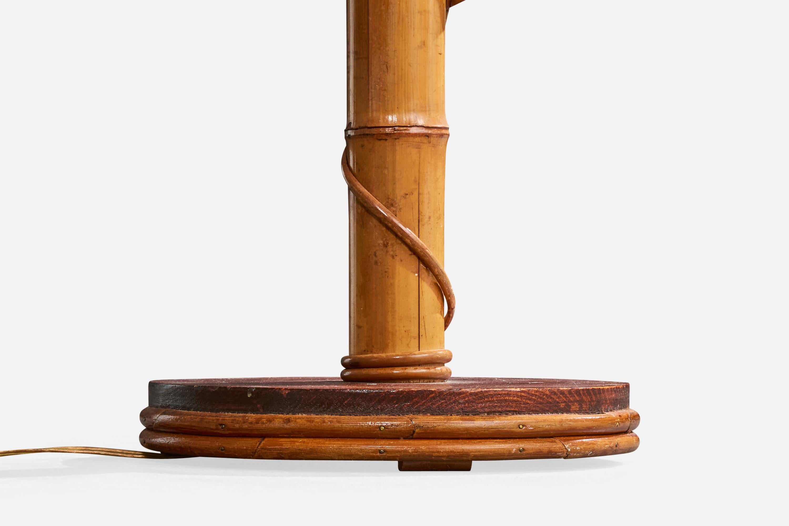 Lampada da terra di design americano, bambù, pino, rattan, tessuto, USA, anni '50 in vendita 2