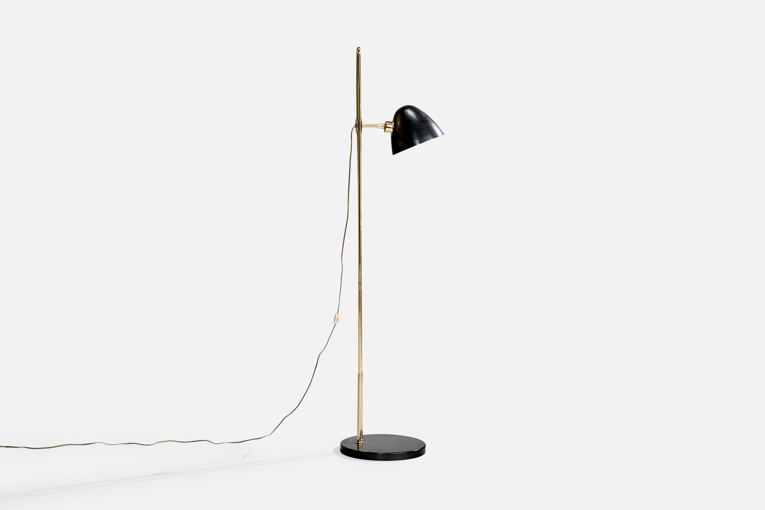 Amerikanische Designerin, Stehlampe, Messing, Metall, USA, 1950er Jahre (Moderne der Mitte des Jahrhunderts) im Angebot