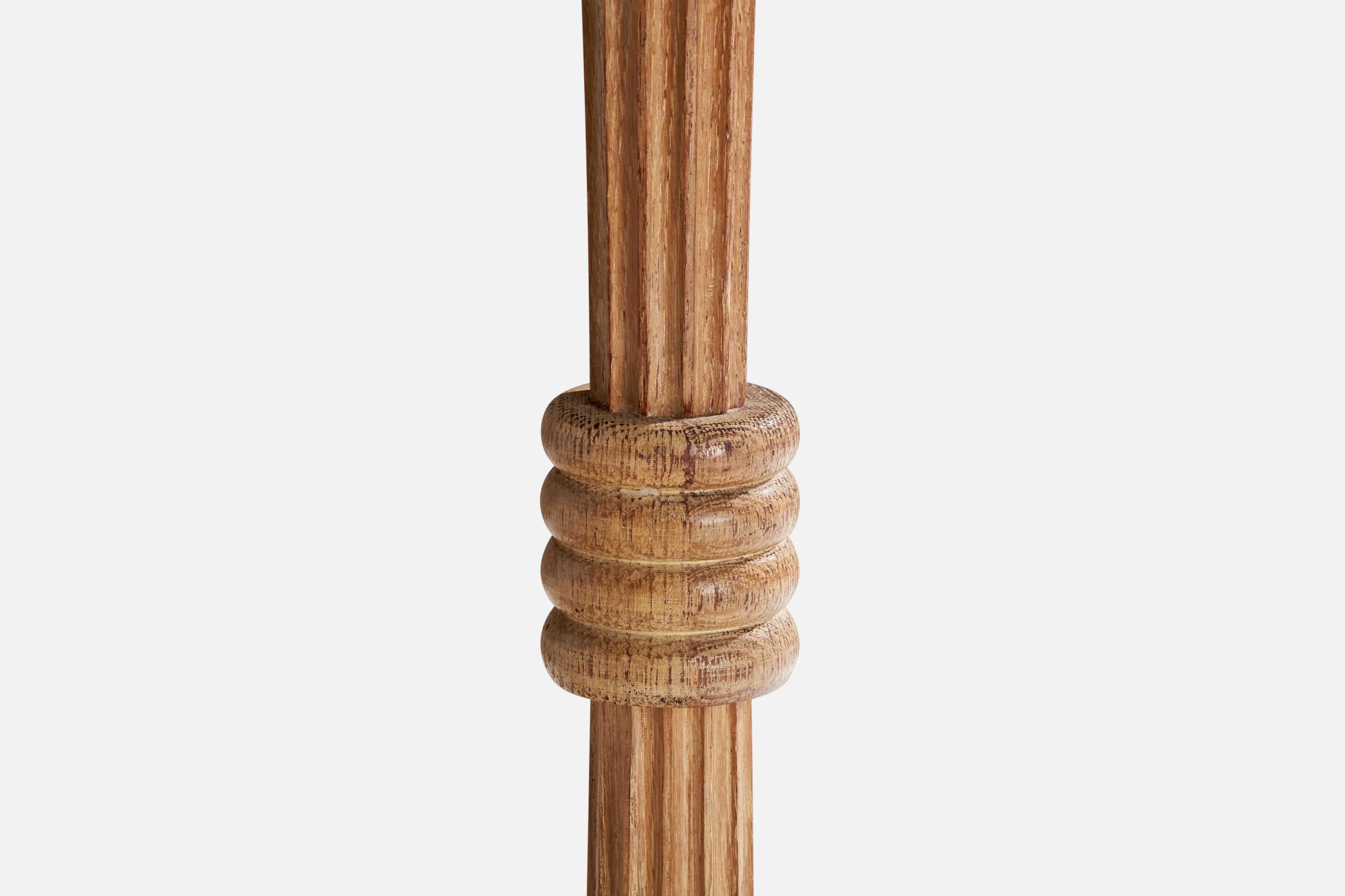 Metà XX secolo Lampada da terra di design americano, Oak, rame, carta, USA, anni '50 in vendita