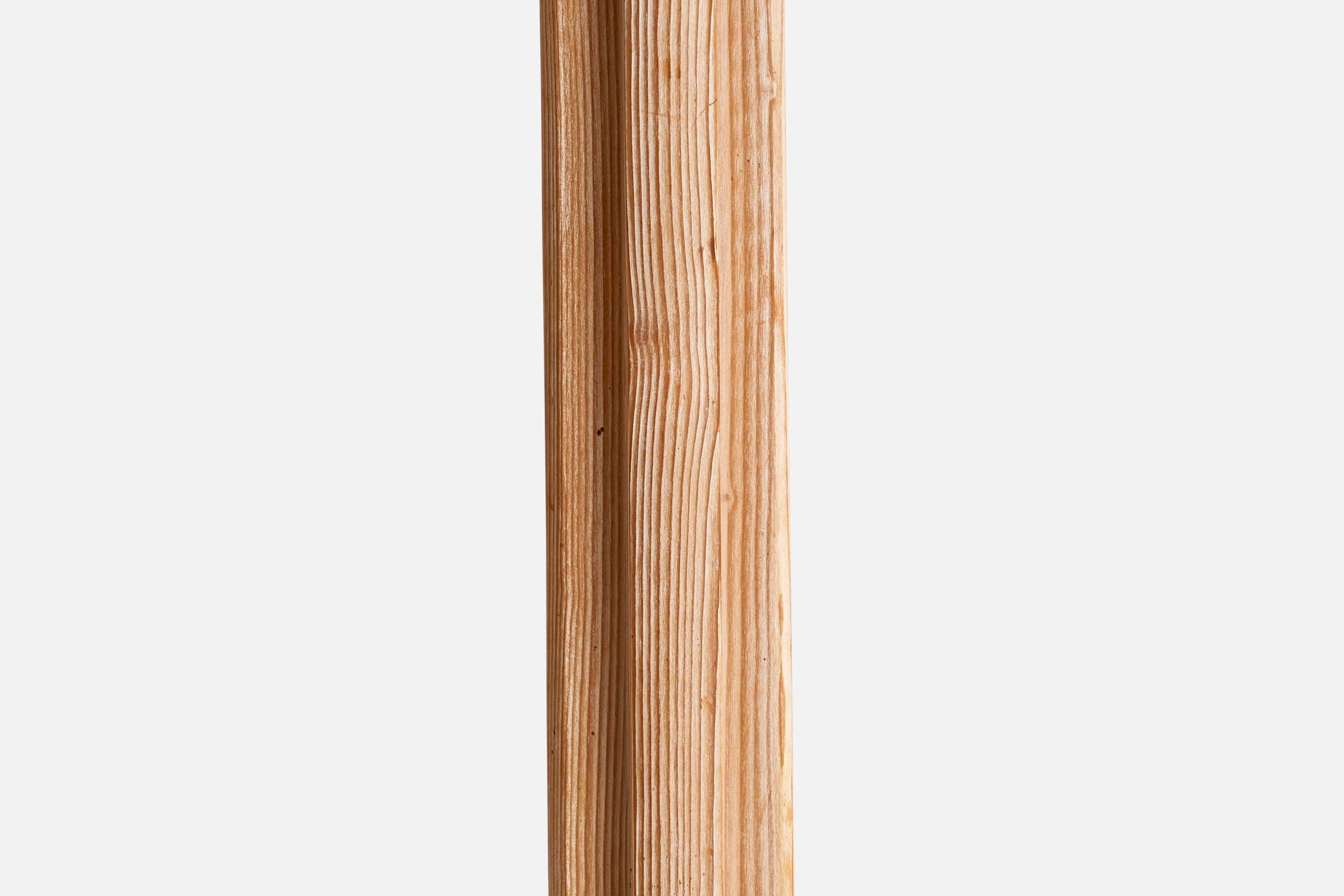 Designer américain, lampadaire, pin, laiton, États-Unis, 1970 en vente 2