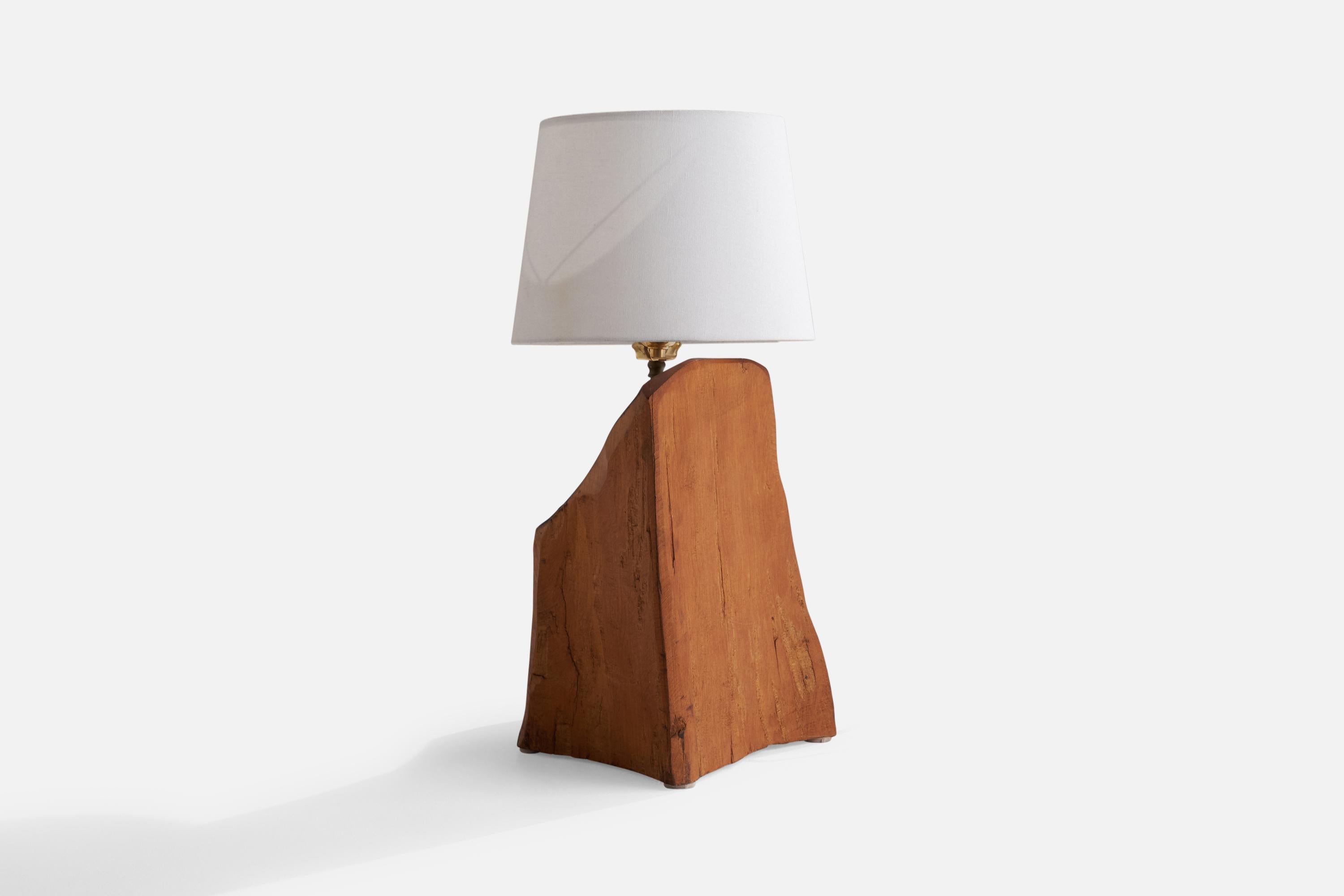 American Designer, Large Freeform Table Lamp, Wood, Brass, USA, 1950s For Sale 1
