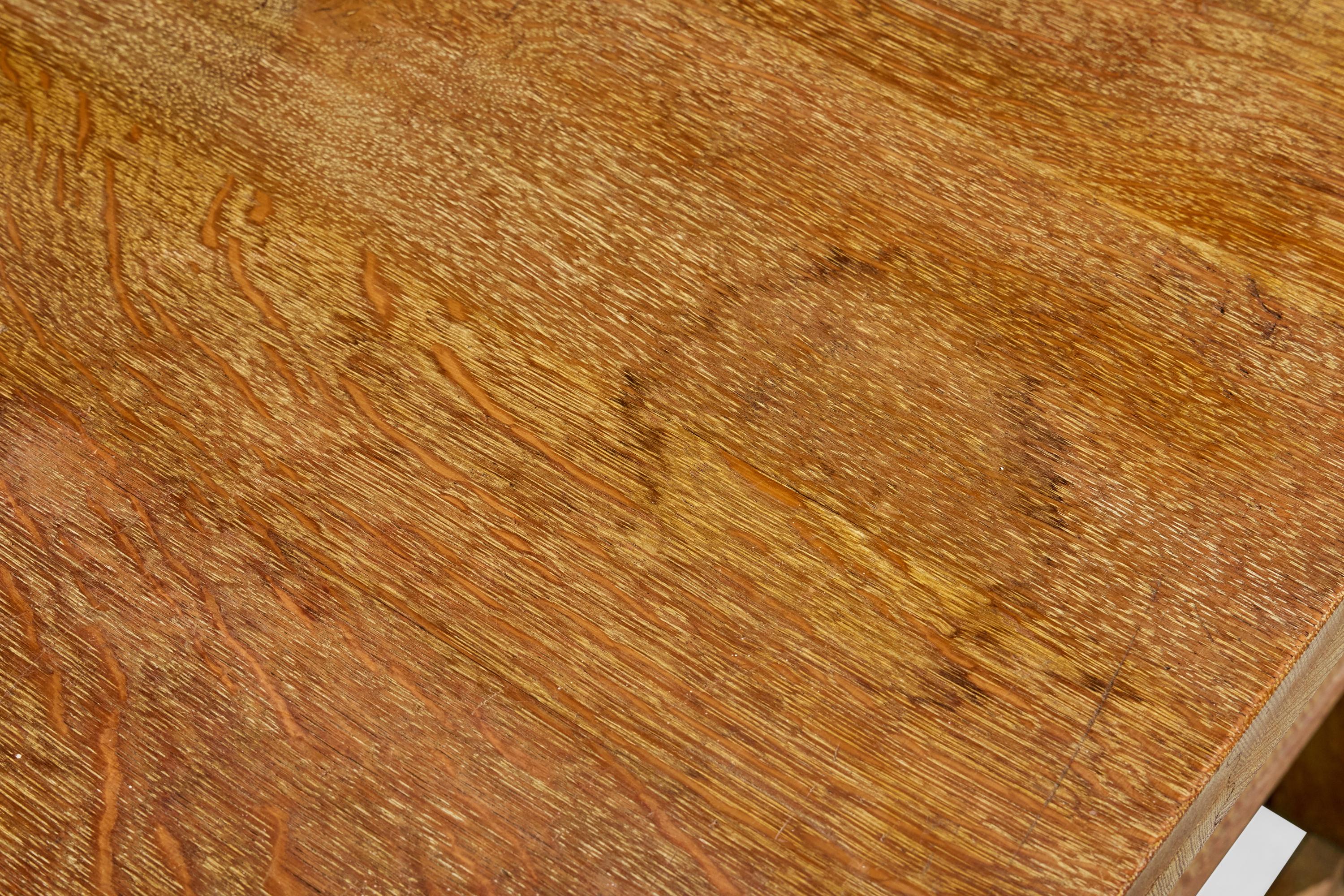 American Designer, Library Table, Oak, USA, 1910s For Sale 5