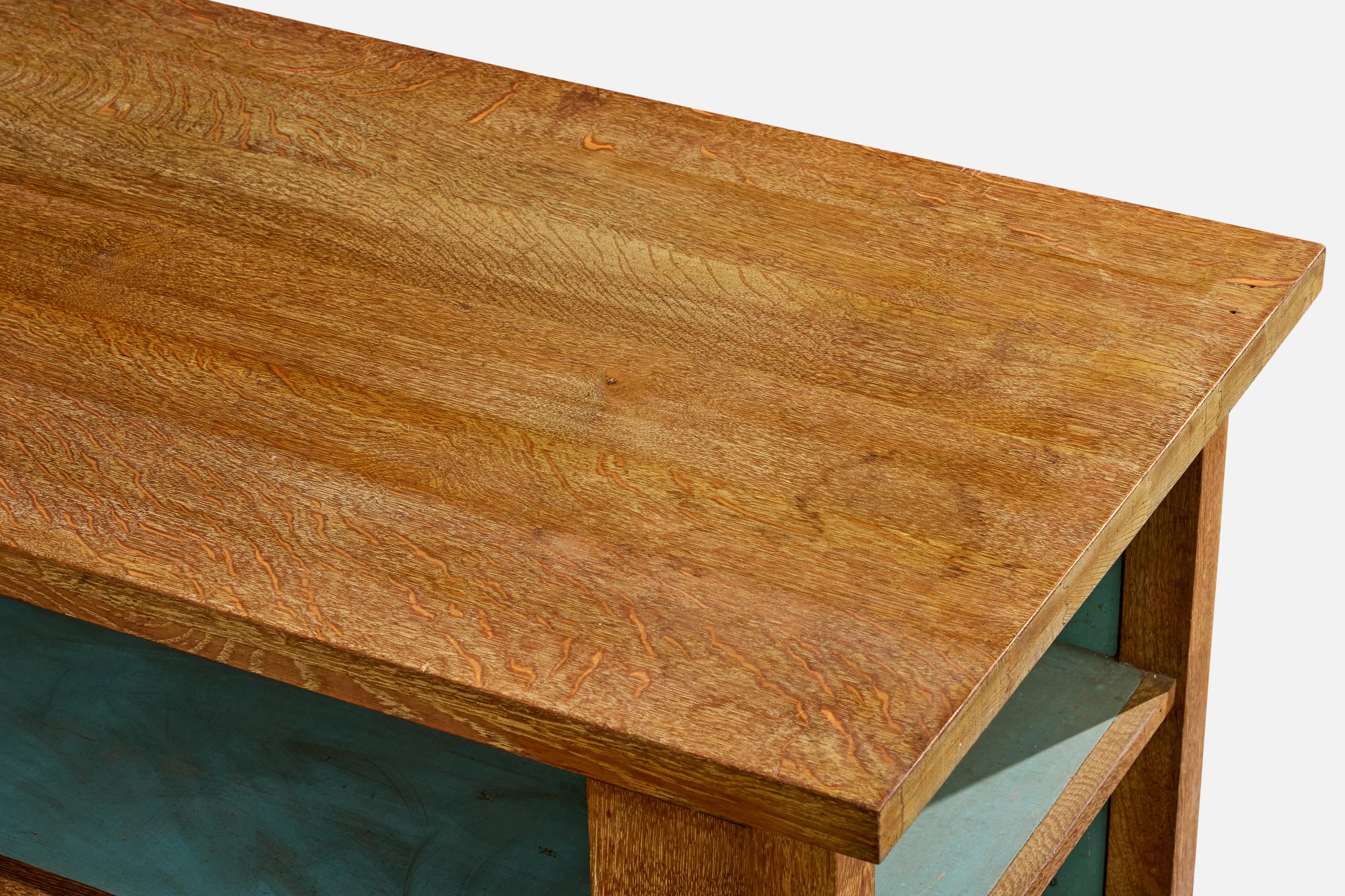American Designer, Library Table, Oak, USA, 1910s For Sale 7