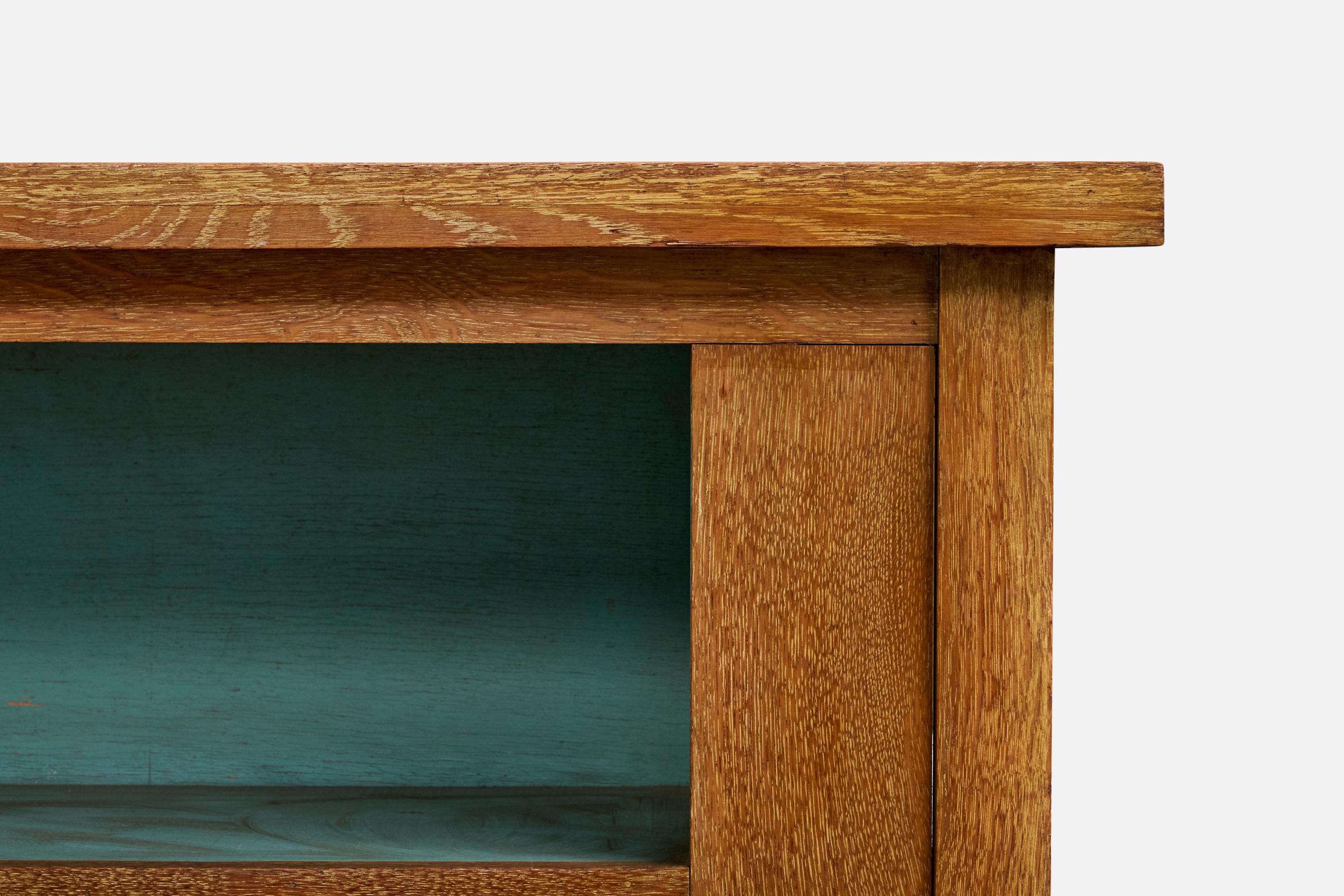 American Designer, Library Table, Oak, USA, 1910s For Sale 1