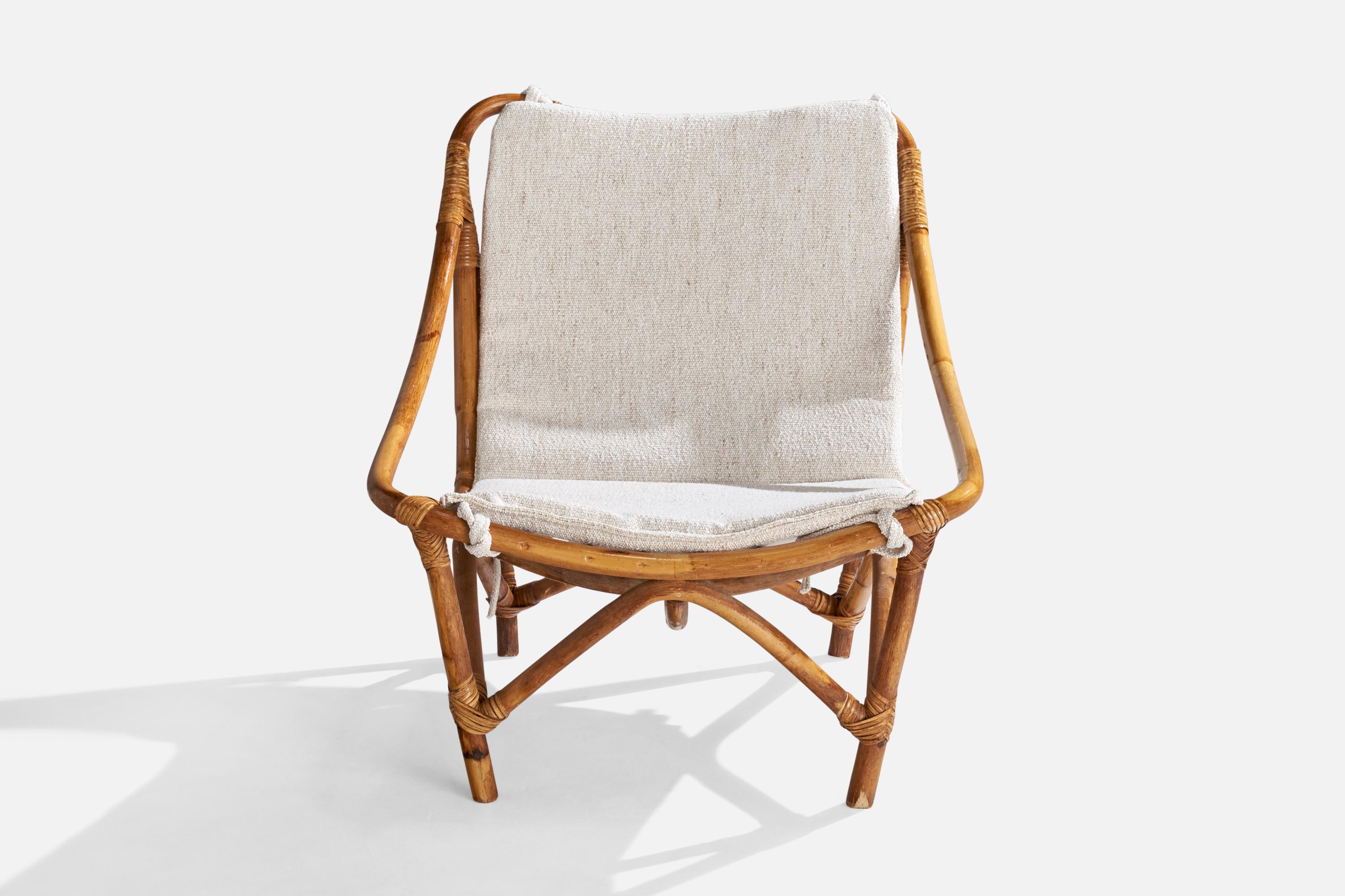 Mid-Century Modern American Designer, Lounge Chair, Bamboo, Rattan, Fabric, USA, 1950s For Sale