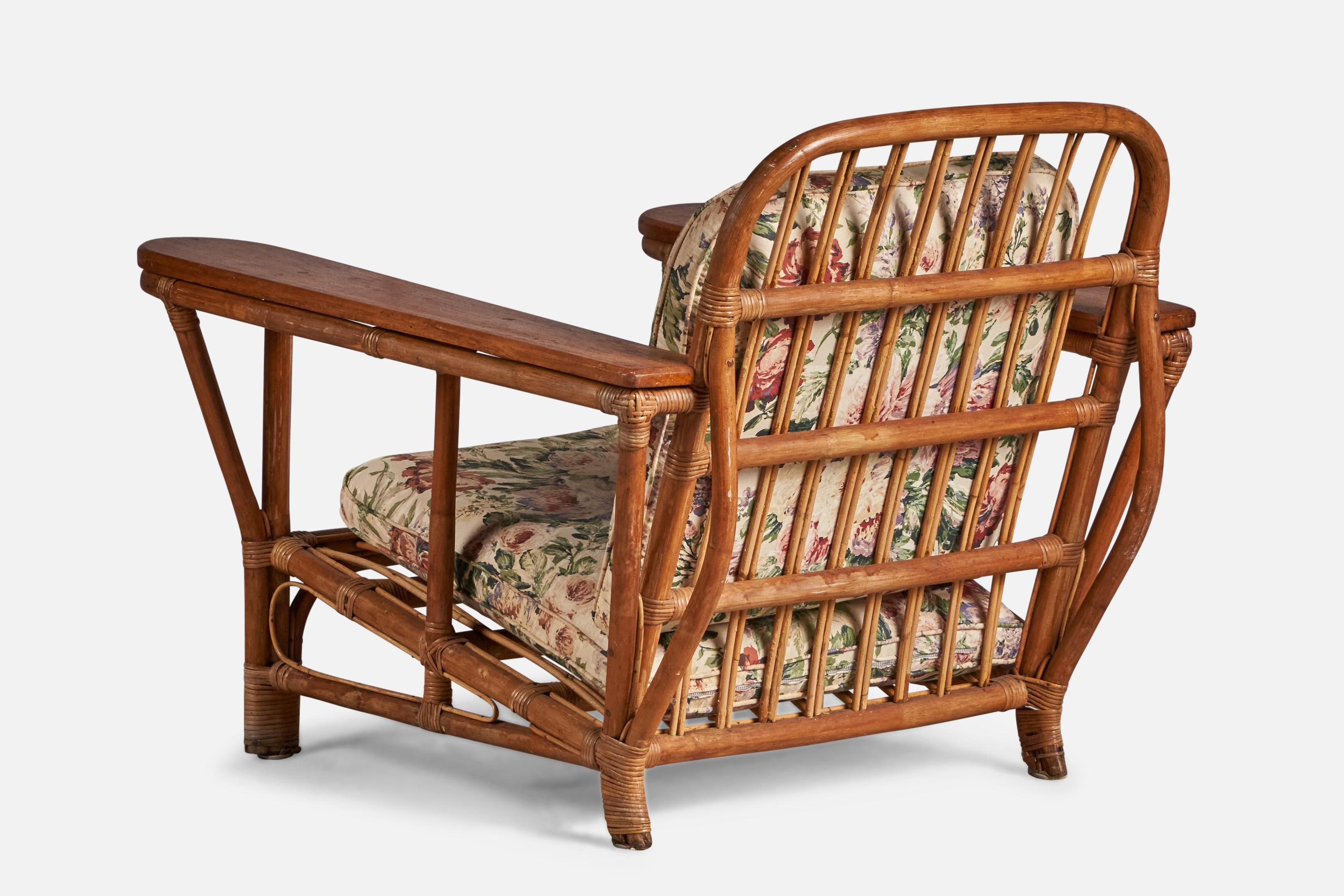 American Designer, Lounge Chair, Bamboo, Rattan, Wood, Fabric, USA, 1950s In Fair Condition For Sale In High Point, NC