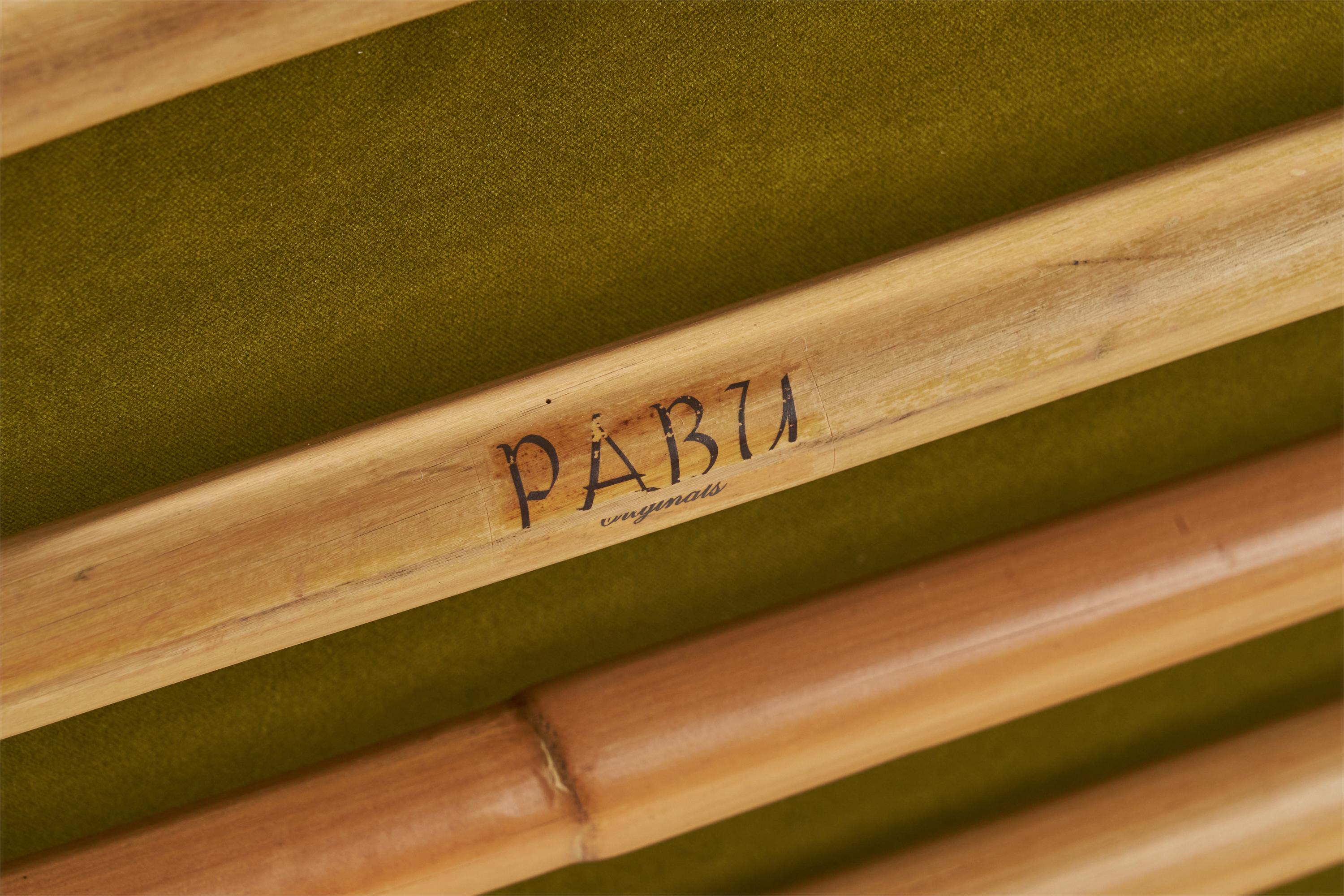 Fauteuil de salon de créateur américain, bambou, velours, États-Unis, années 1940 en vente 1