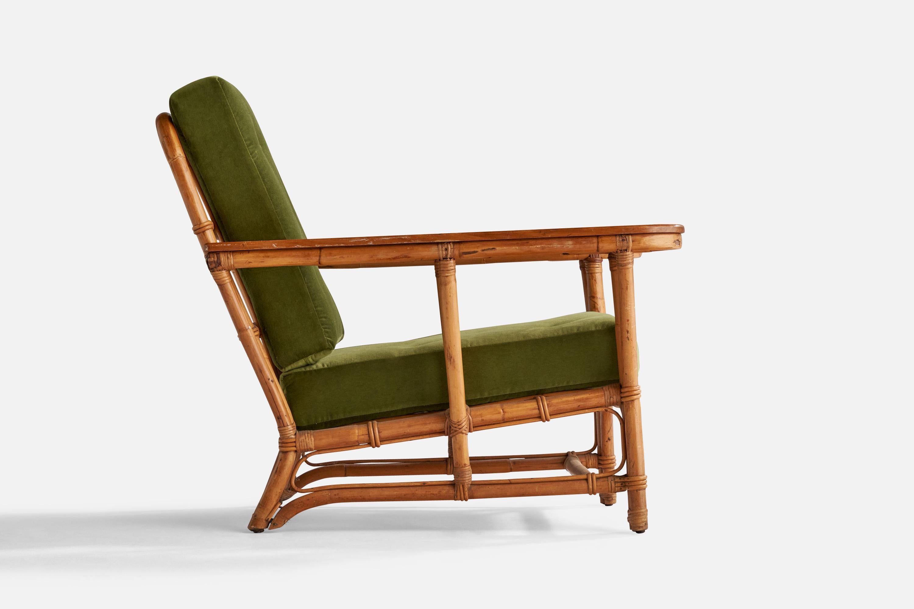 American Designer, Lounge Chair, Maple, Velvet, Bamboo, Rattan, USA, 1940s In Good Condition For Sale In High Point, NC