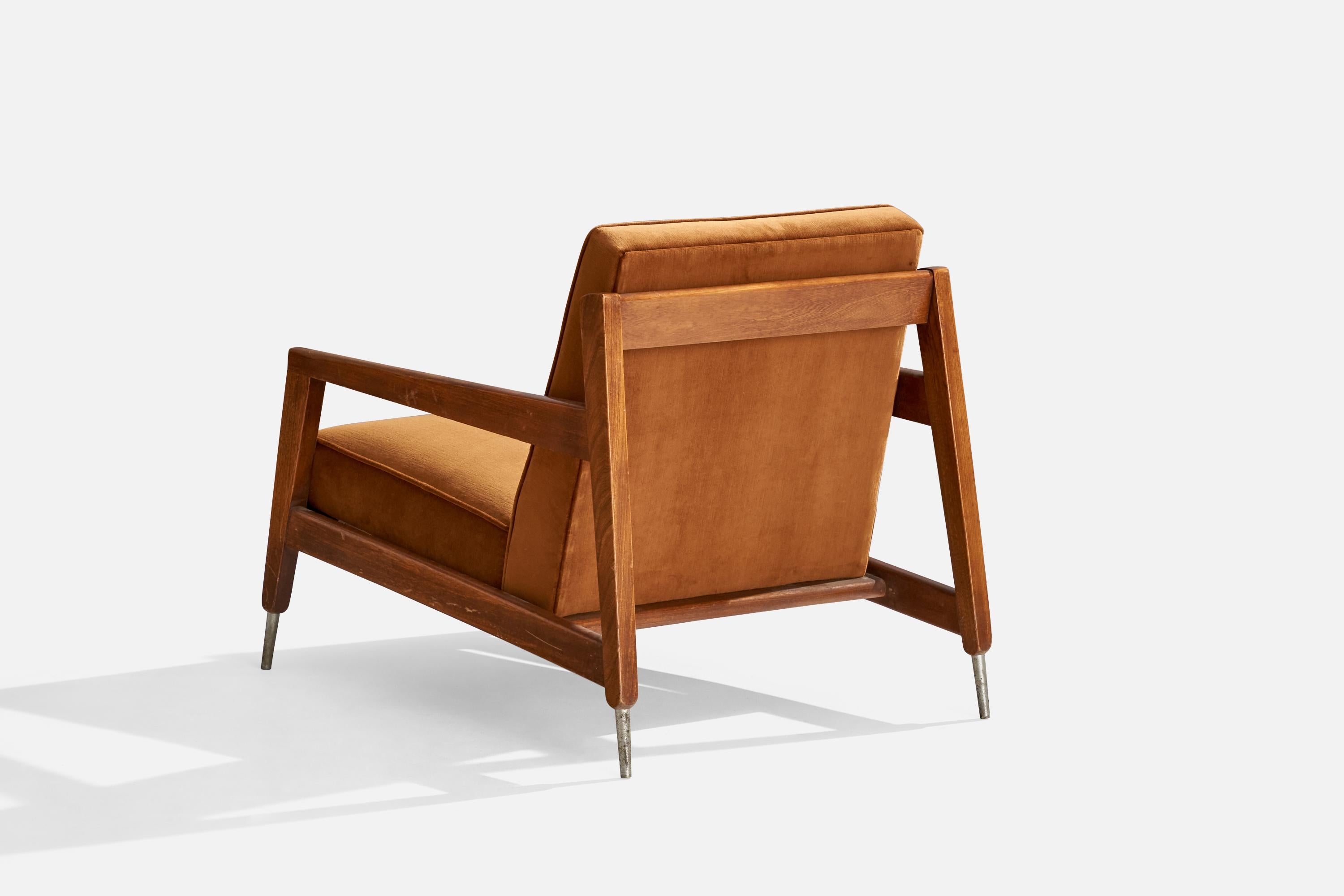 Mid-Century Modern American Designer, Lounge Chair, Oak, Velvet, Aluminum, USA, 1950s For Sale