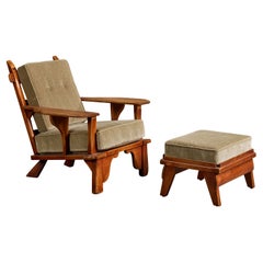 Amerikanischer Designer, Loungesessel mit Fußhocker, Holz, Samt, USA, 1950er Jahre