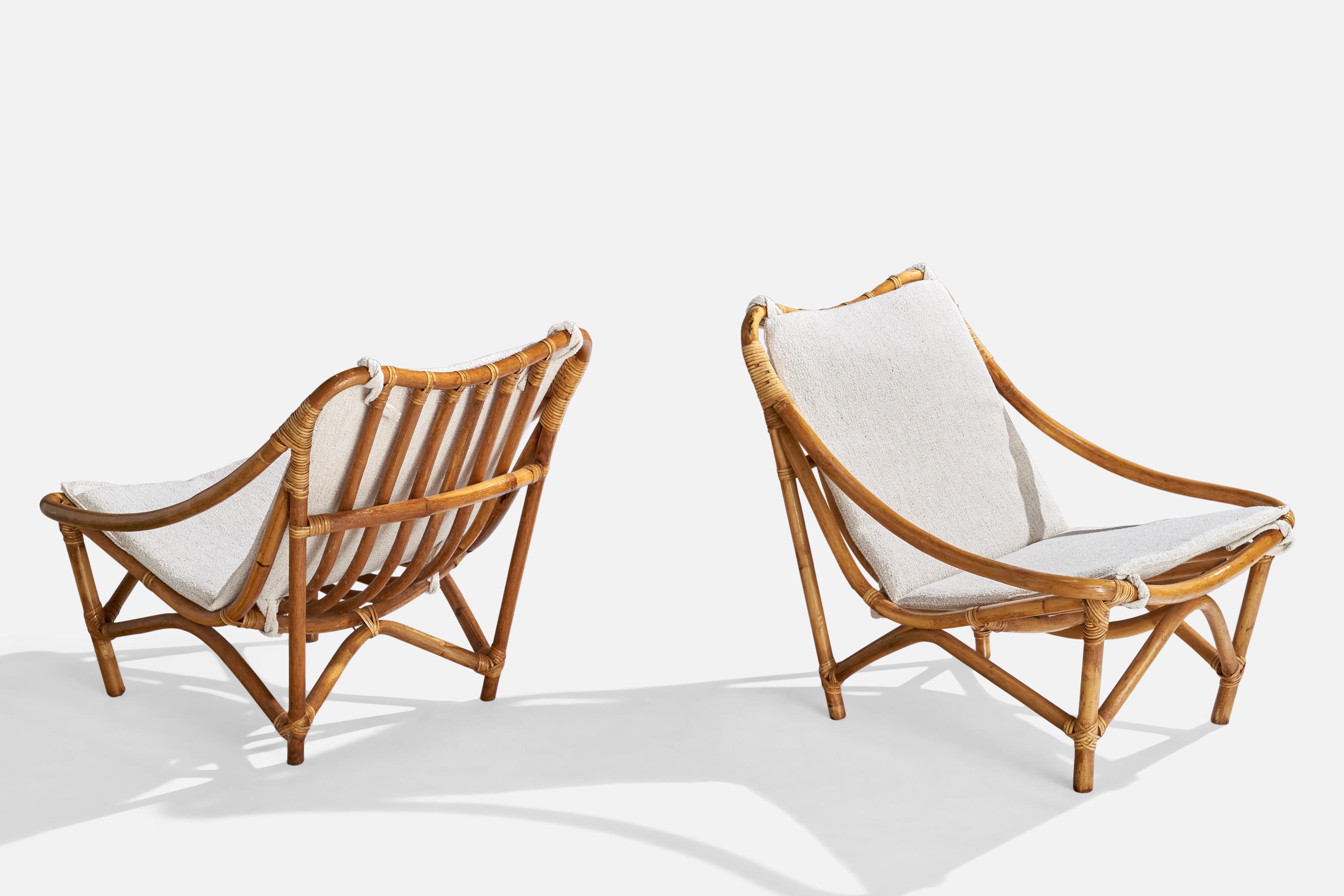 Mid-Century Modern Design/One, chaises longues, bambou, rotin, tissu, USA, années 1950 en vente