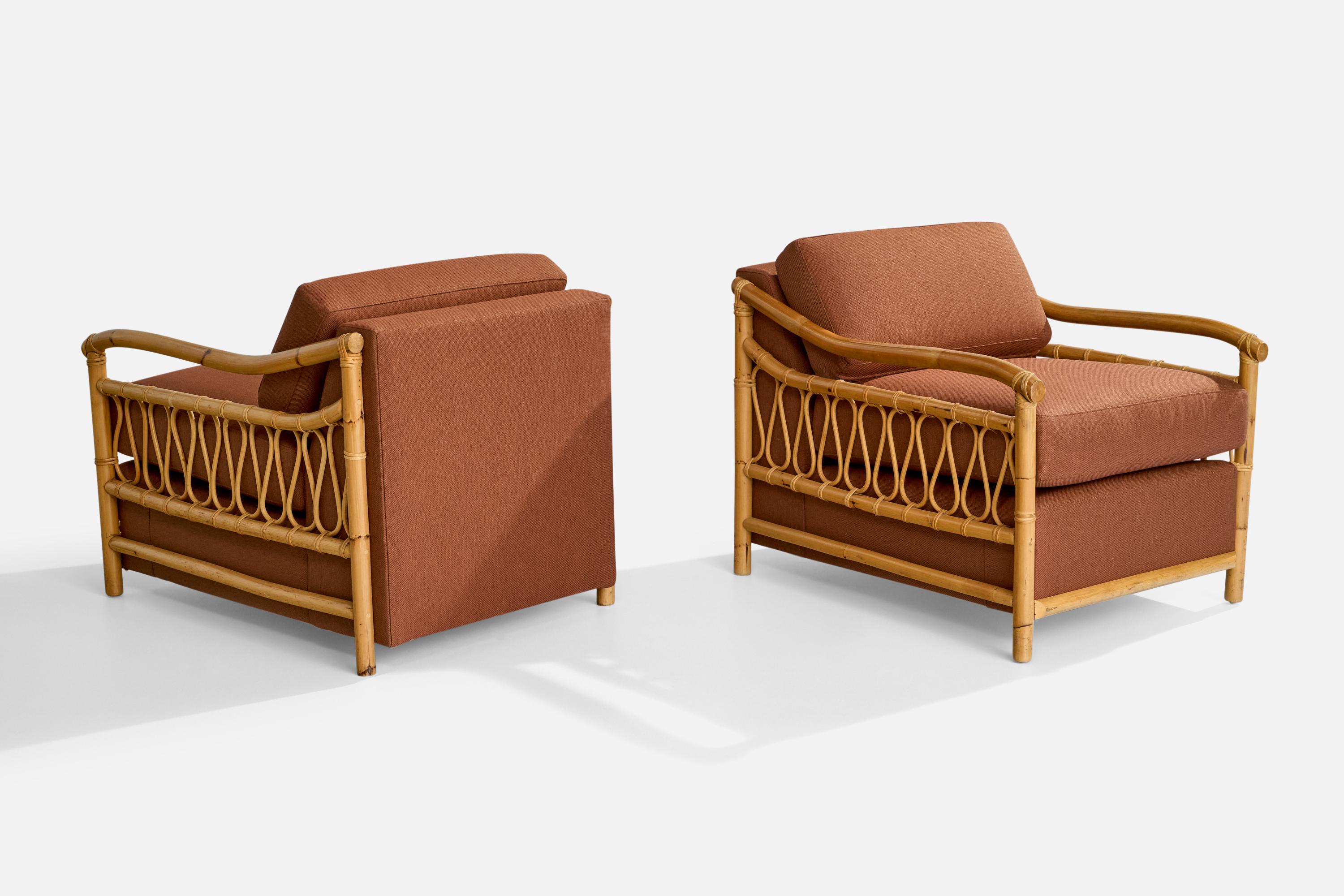 American Designer, Lounge Chairs, Bamboo, Rattan, Fabric, USA, 1970s In Good Condition For Sale In High Point, NC