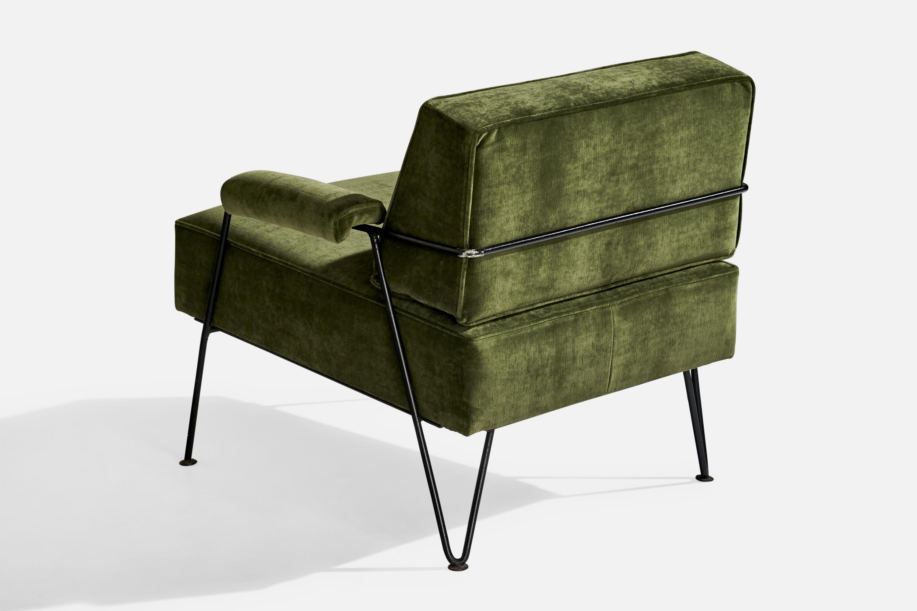 American Designer, Lounge Chairs, Iron, Velvet, USA, 1950s In Good Condition For Sale In High Point, NC