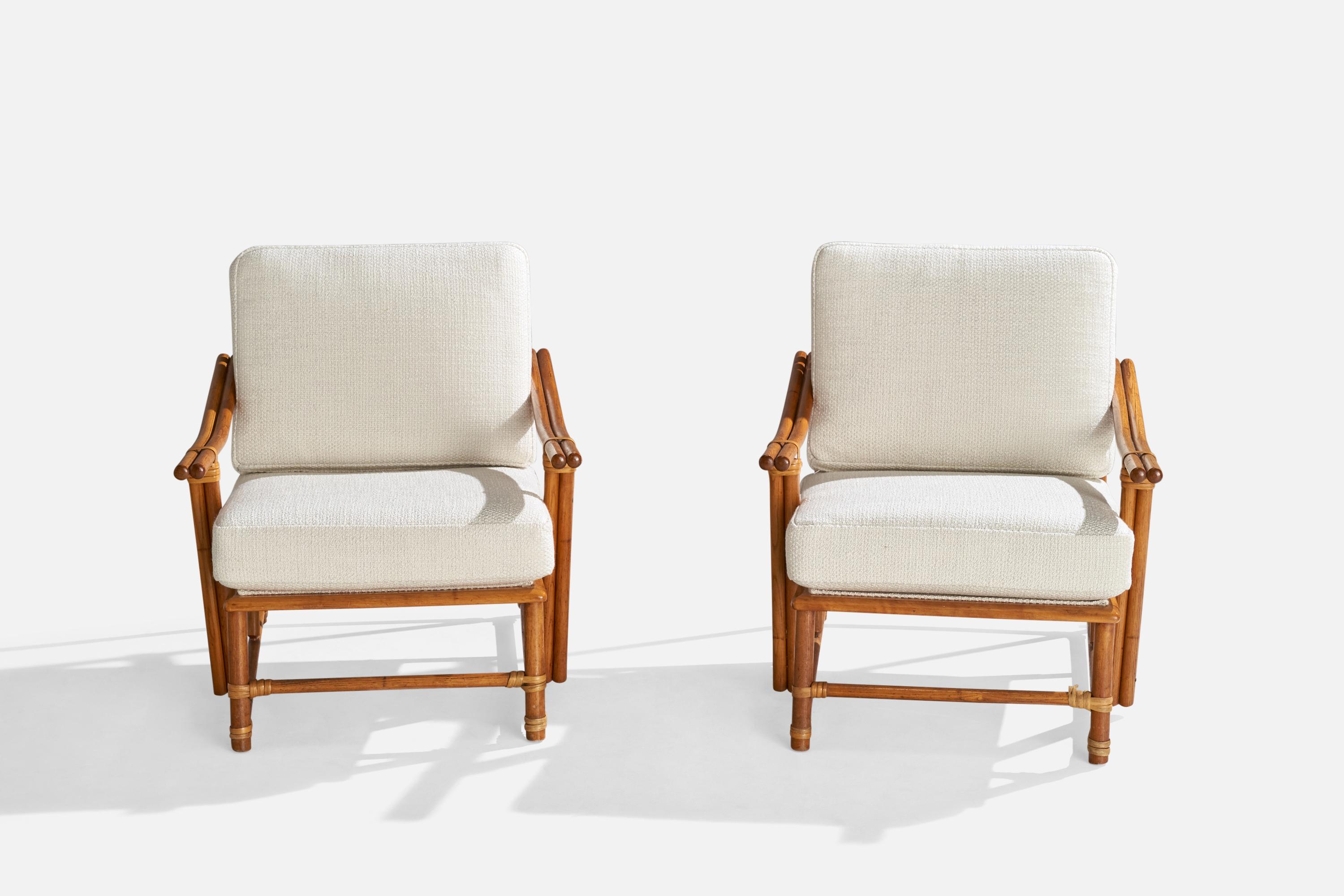 Mid-Century Modern American Designer, Lounge Chairs, Oak, Rattan, Fabric, USA, 1950s For Sale