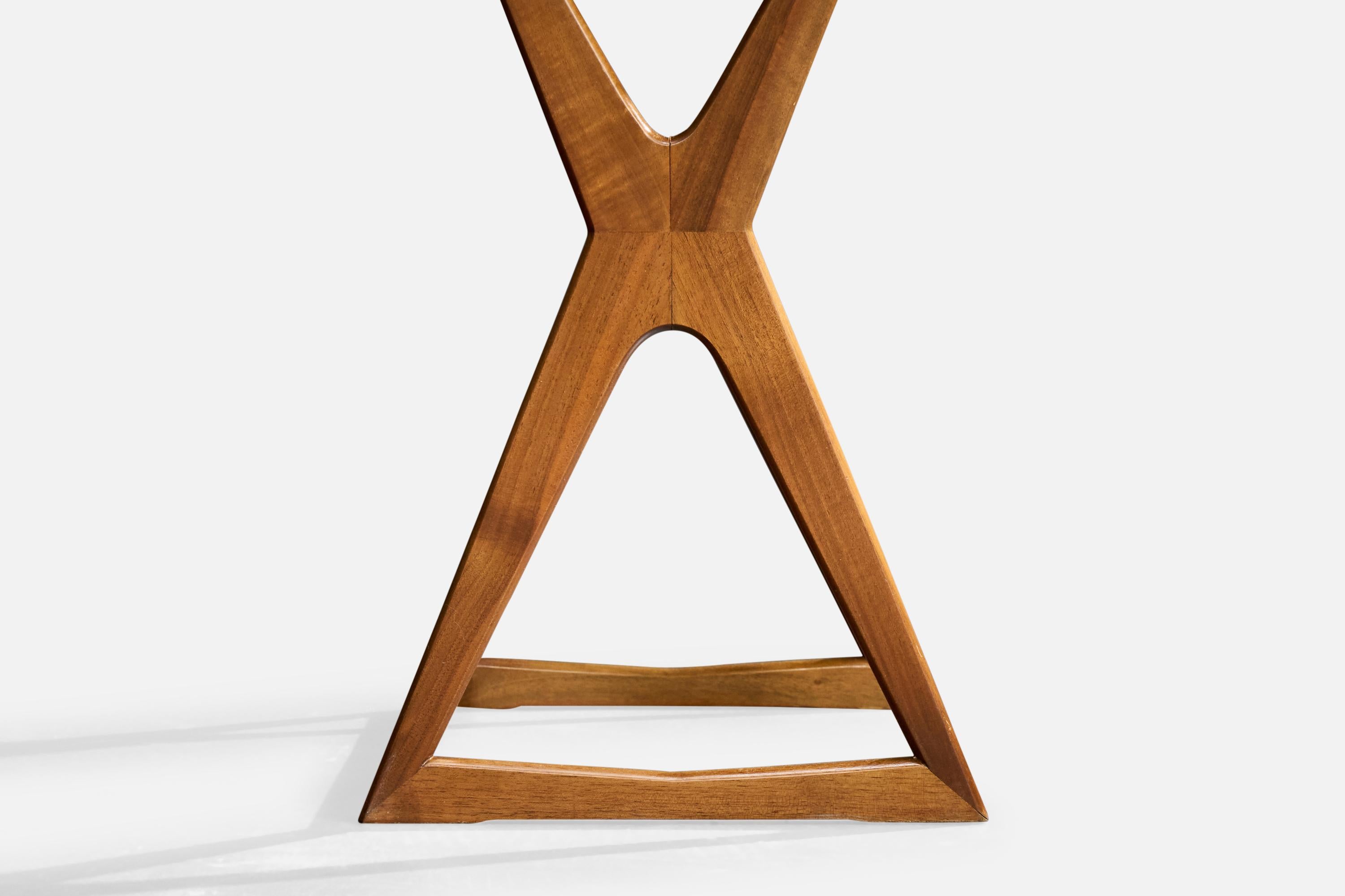 Designer américain, tables gigognes, noyer, États-Unis, années 1950 en vente 2