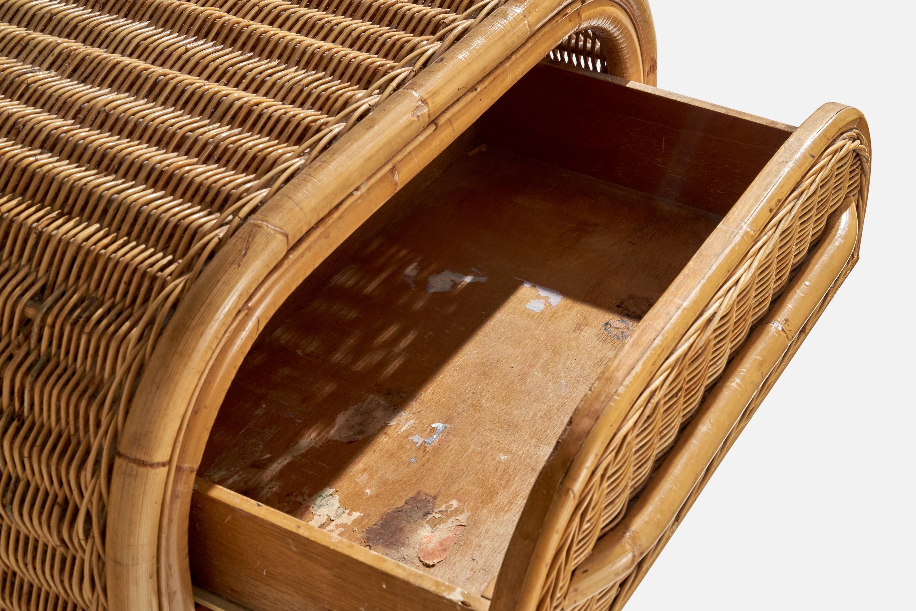 American Designer, Nightstands, Rattan, Bamboo, USA, 1980s For Sale 4