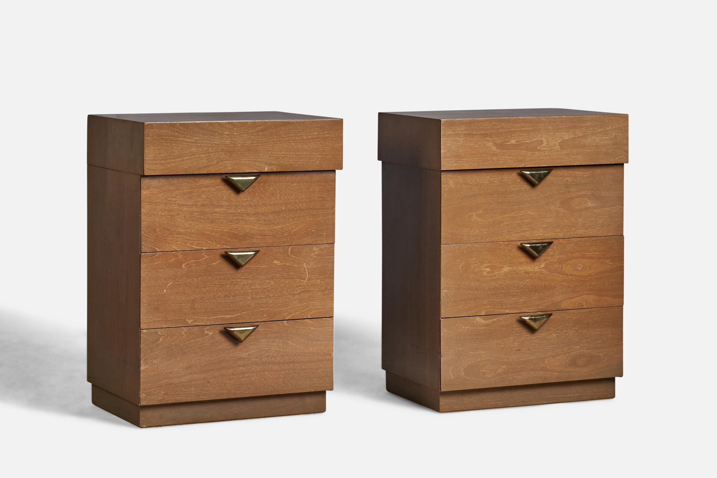 A pair of walnut and brass nightstands designed and produced in the US, 1950s.

“HEATHER WALNUT 5060” stamp on back
