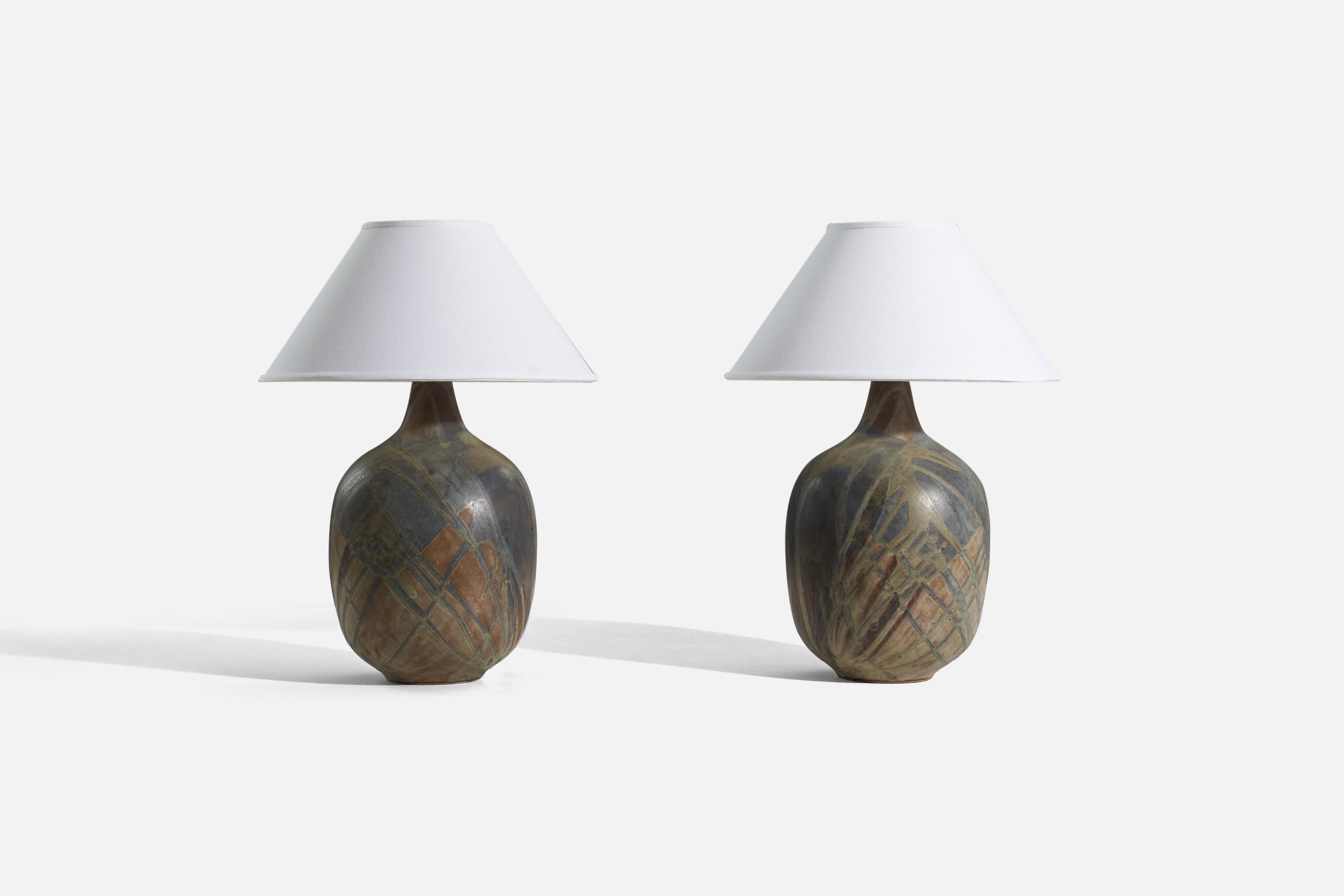 Mid-Century Modern American Designer, Pair of Table Lamps, Ceramic, United States, 1960s