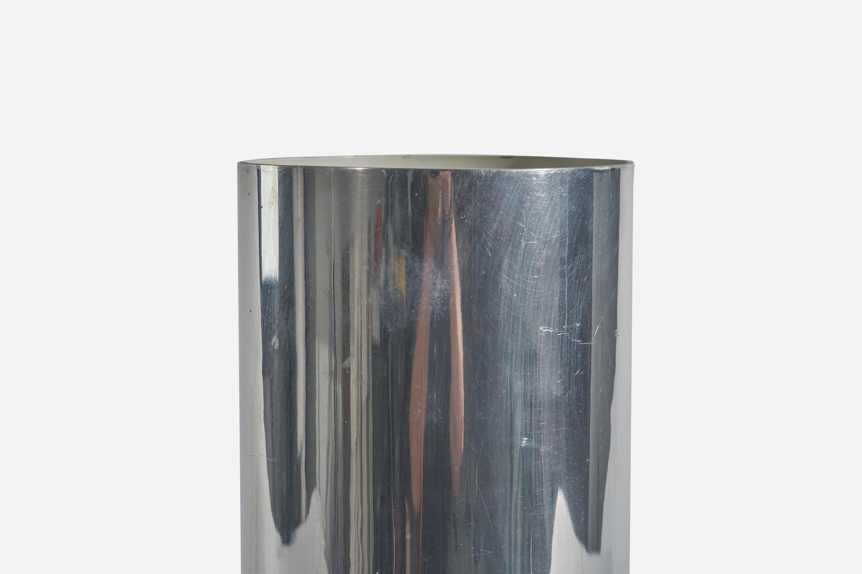 British Designer, Pair of Table Lamps, Metal, Great Britain, 1970s For Sale 2