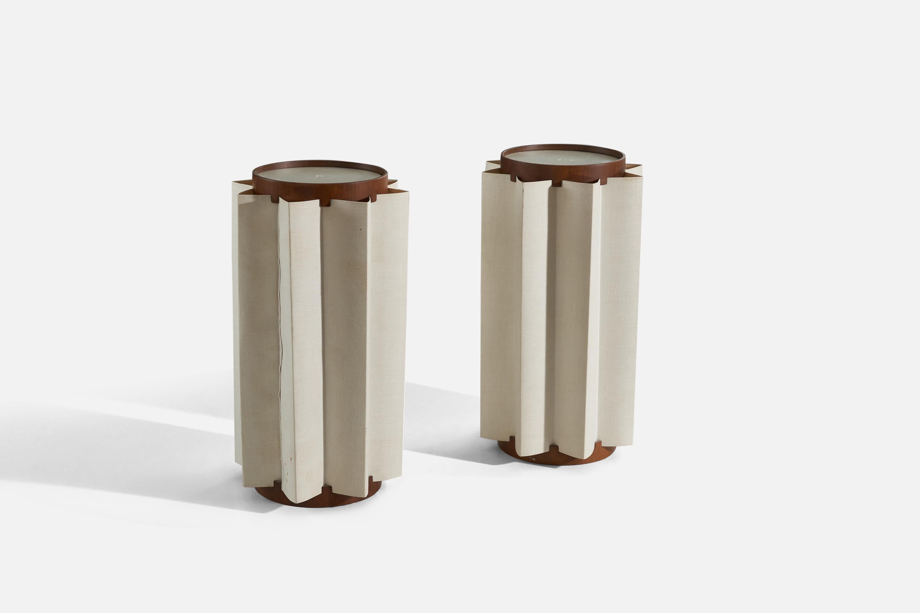 A pair of white paper, wood and acrylic table lamps designed and produced in the United States, 1960s.

