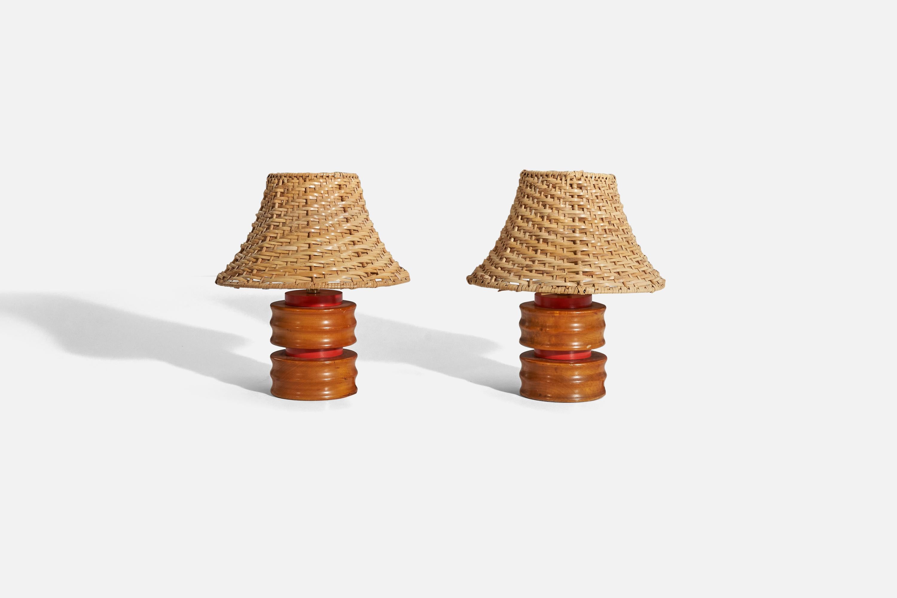 Mid-Century Modern American Designer, Pair of Table Lamps, Wood, United States, 1960s For Sale