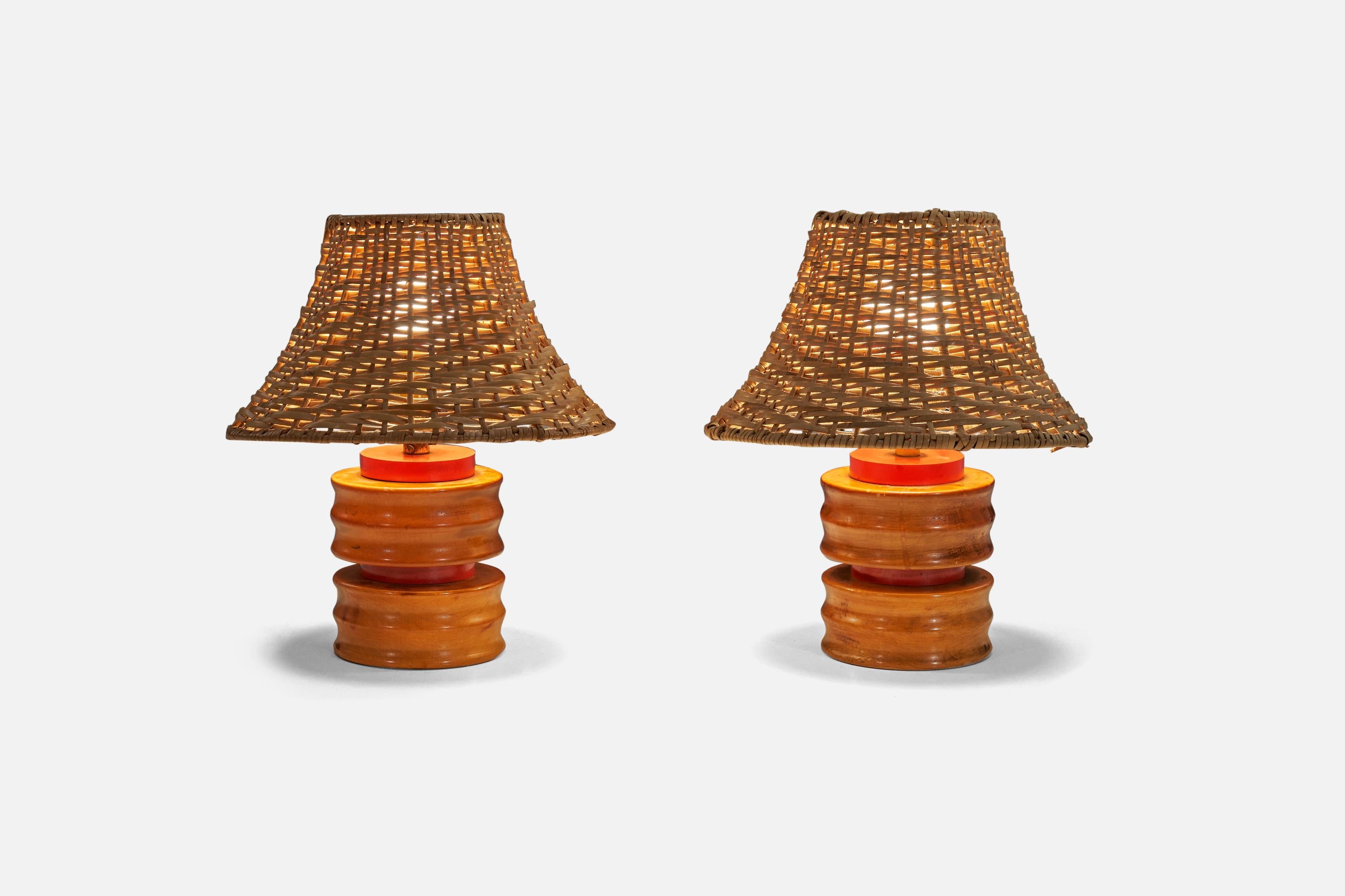 American Designer, Pair of Table Lamps, Wood, United States, 1960s In Good Condition For Sale In High Point, NC