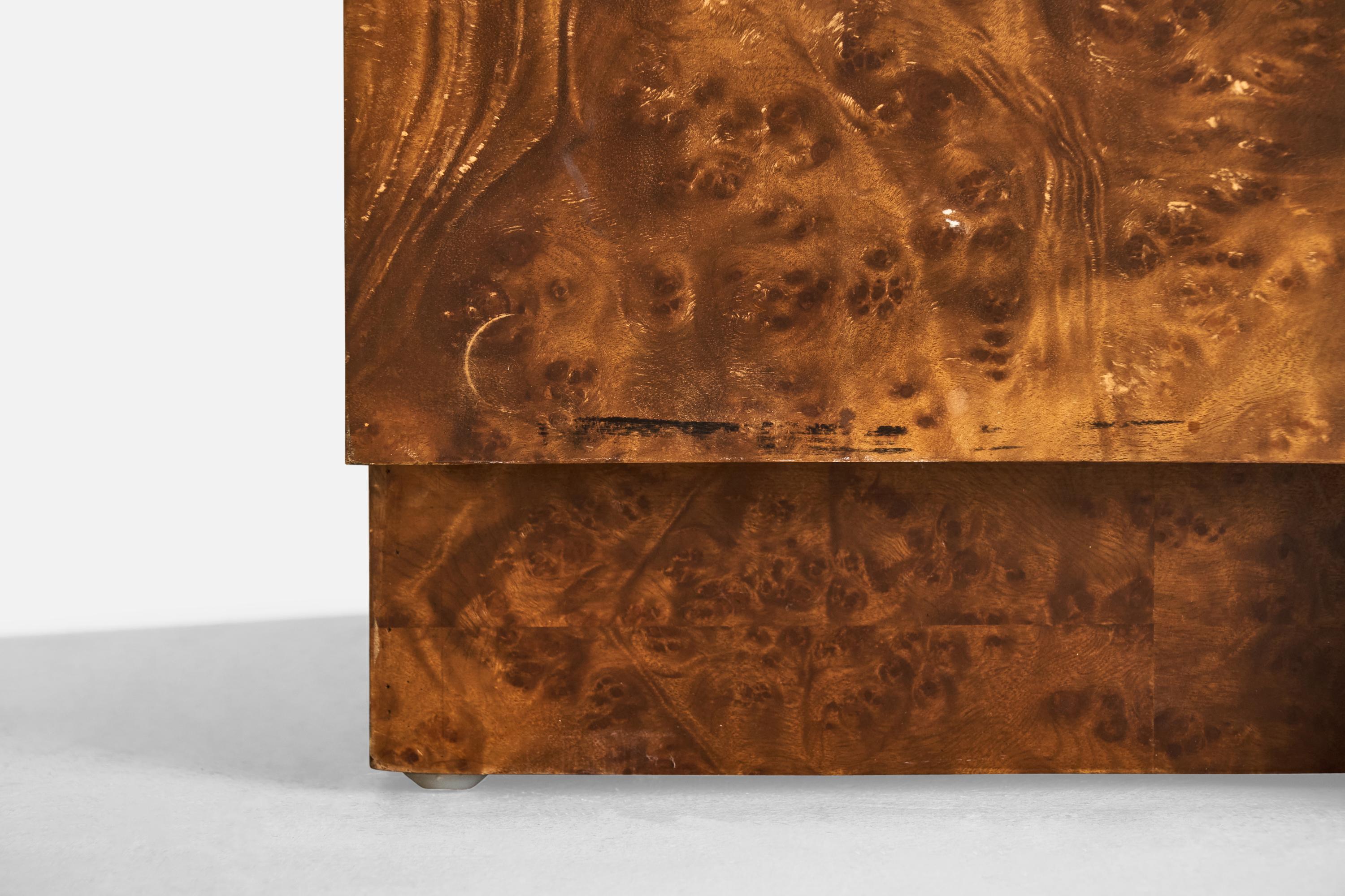 Designer américain, table d'appoint en broussin, États-Unis, années 1970 en vente 1