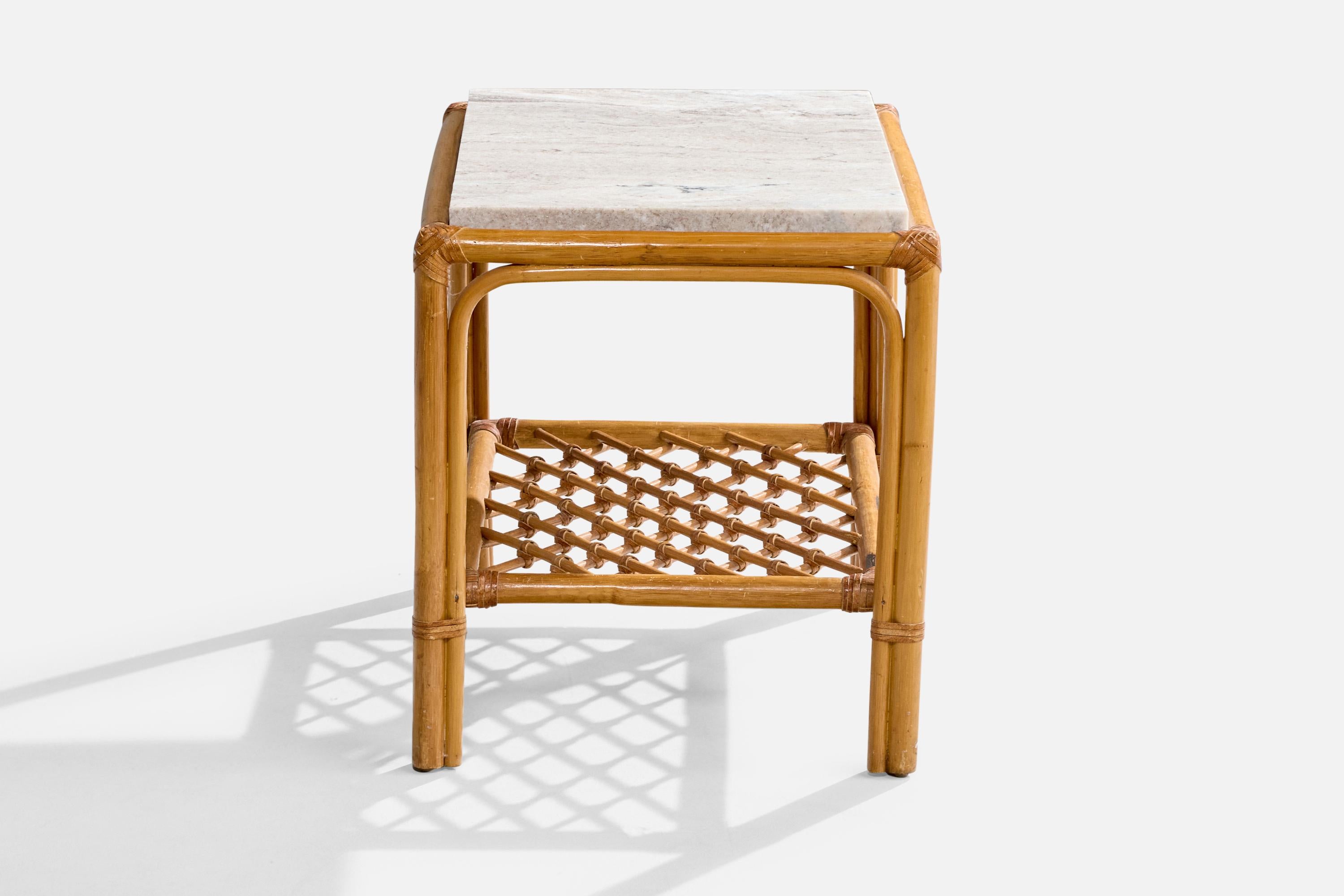 Amerikanische Designerin, Beistelltische, Bambus, Rattan, Marmor, USA, 1950er Jahre im Zustand „Gut“ im Angebot in High Point, NC