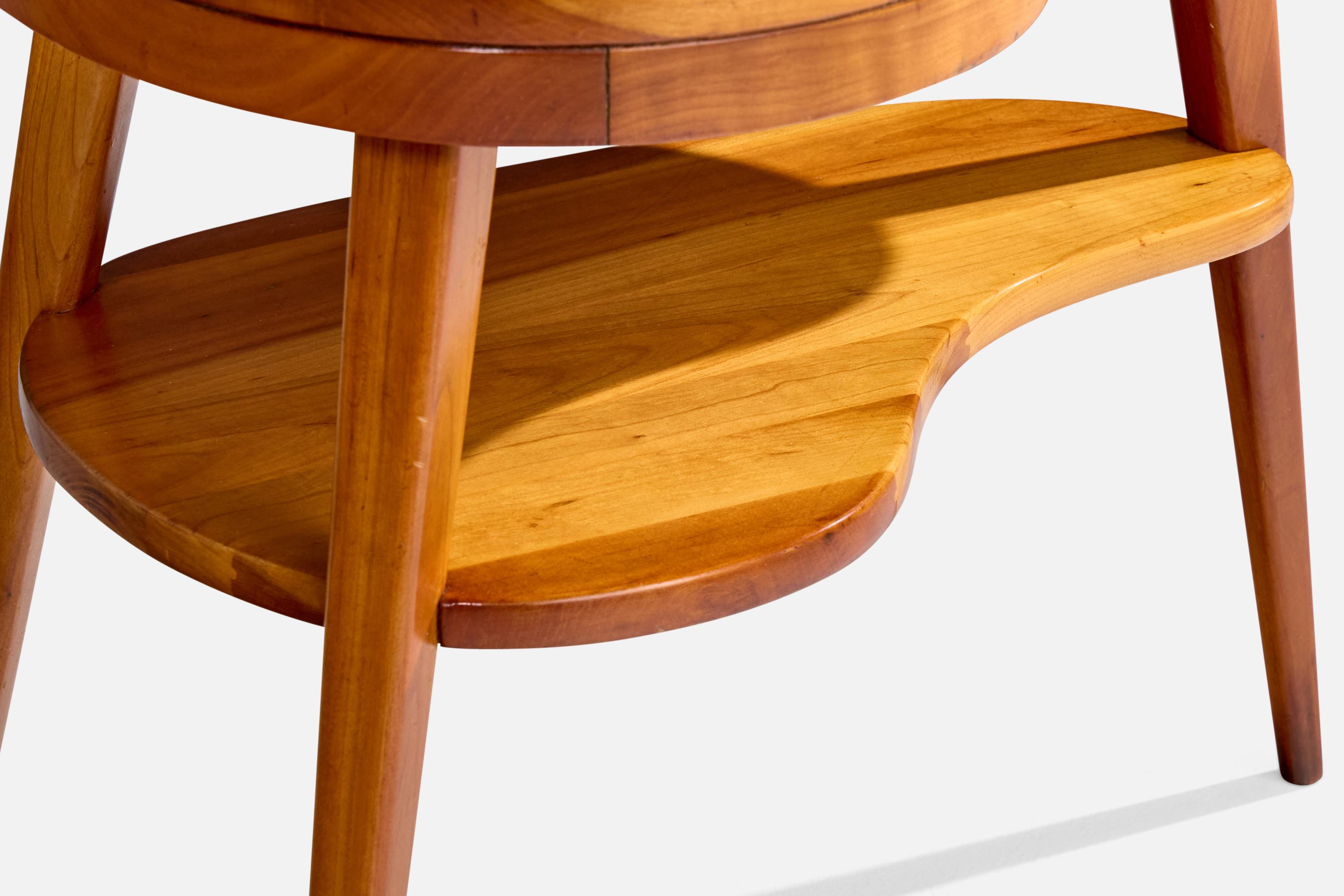 American Designer, Side Tables, Maple, USA, 1950s For Sale 7