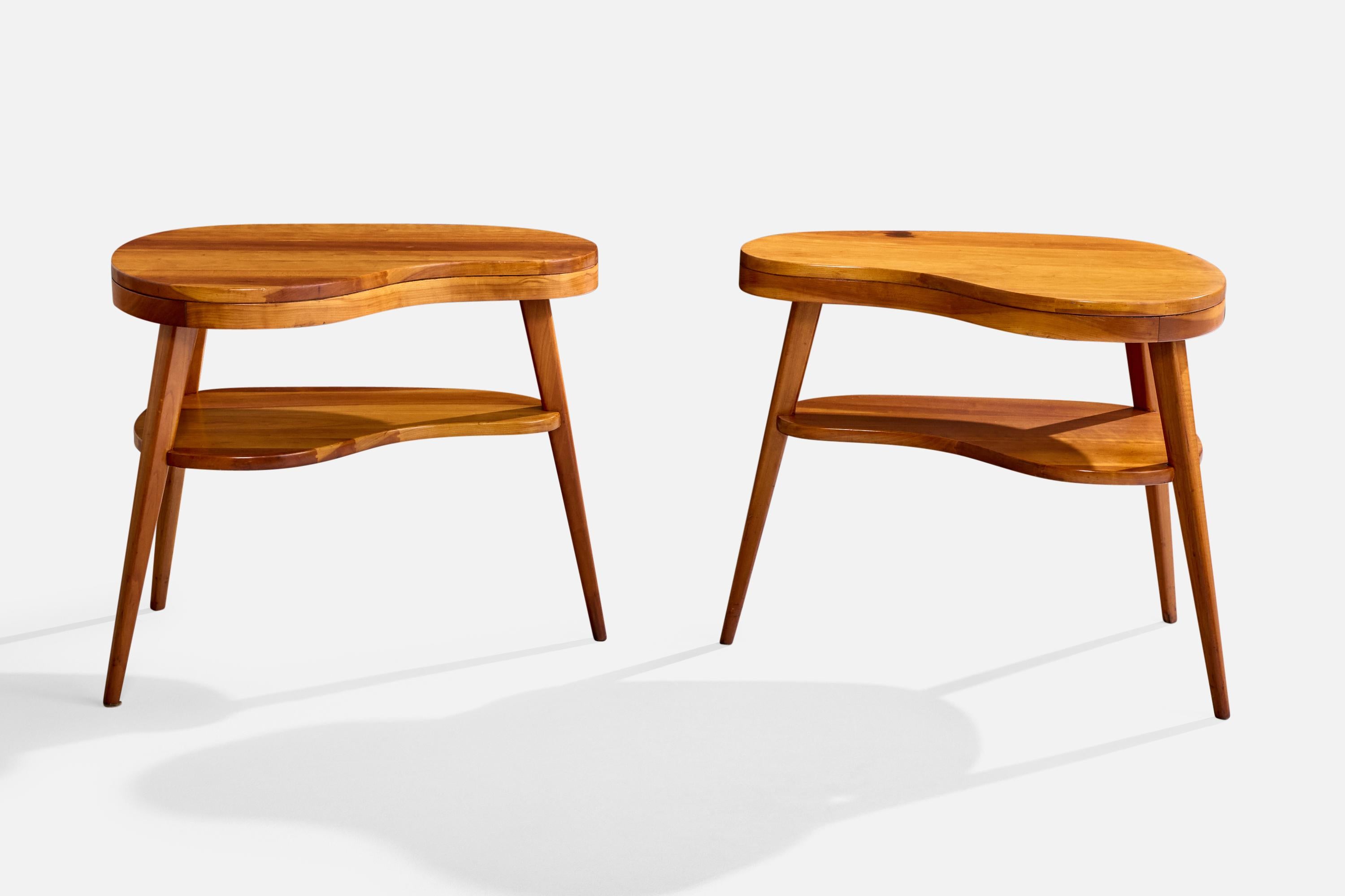 Mid-Century Modern American Designer, Side Tables, Maple, USA, 1950s For Sale
