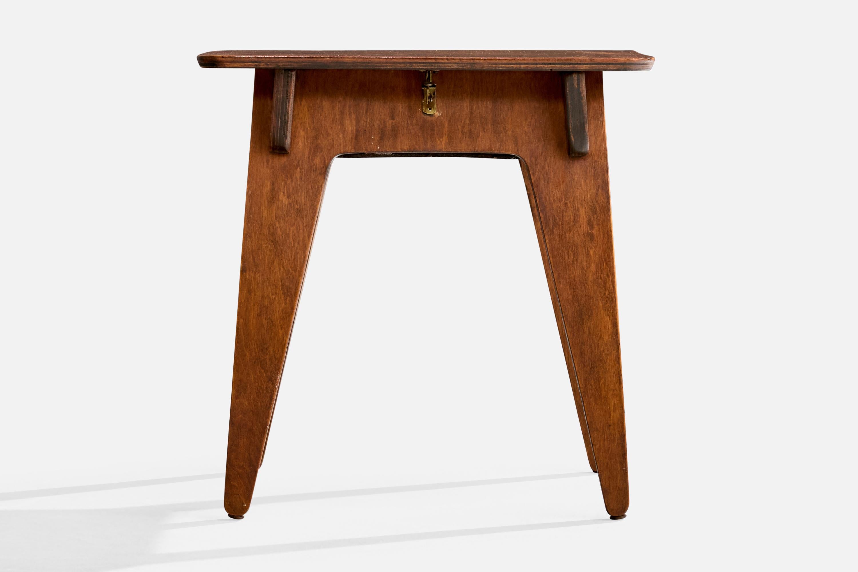 American Designer, Side Tables, Plywood, Brass, USA, 1930s For Sale 6