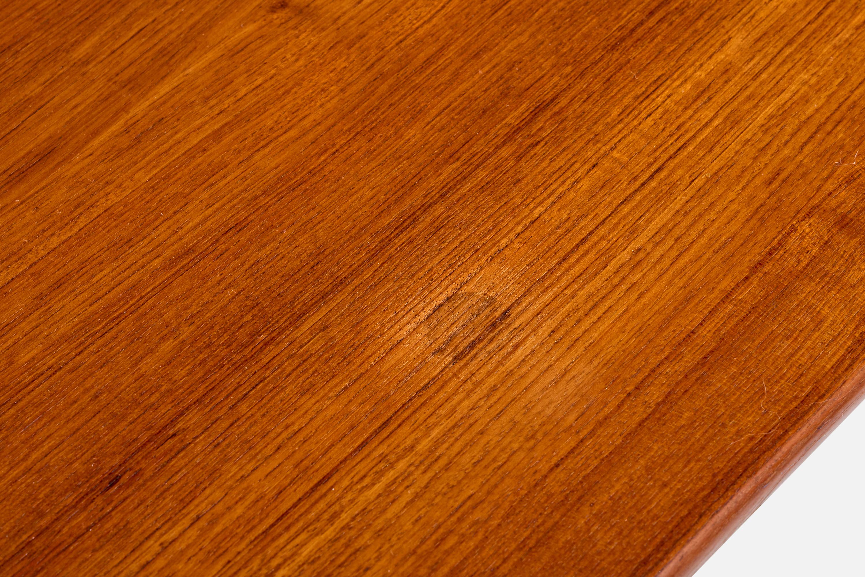 Designer américain, tables d'appoint en teck, États-Unis, années 1960 en vente 1