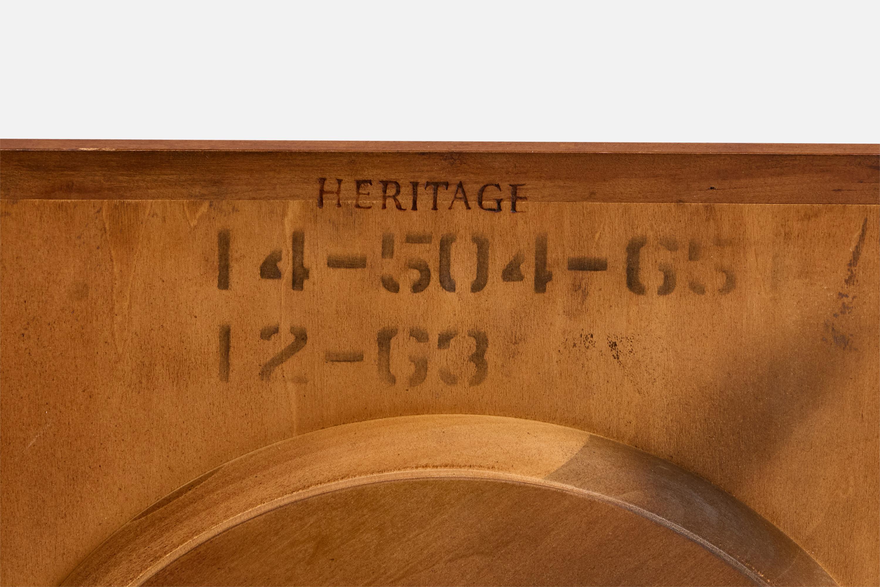 Designer américain, tables d'appoint, noyer, États-Unis, années 1950 en vente 6