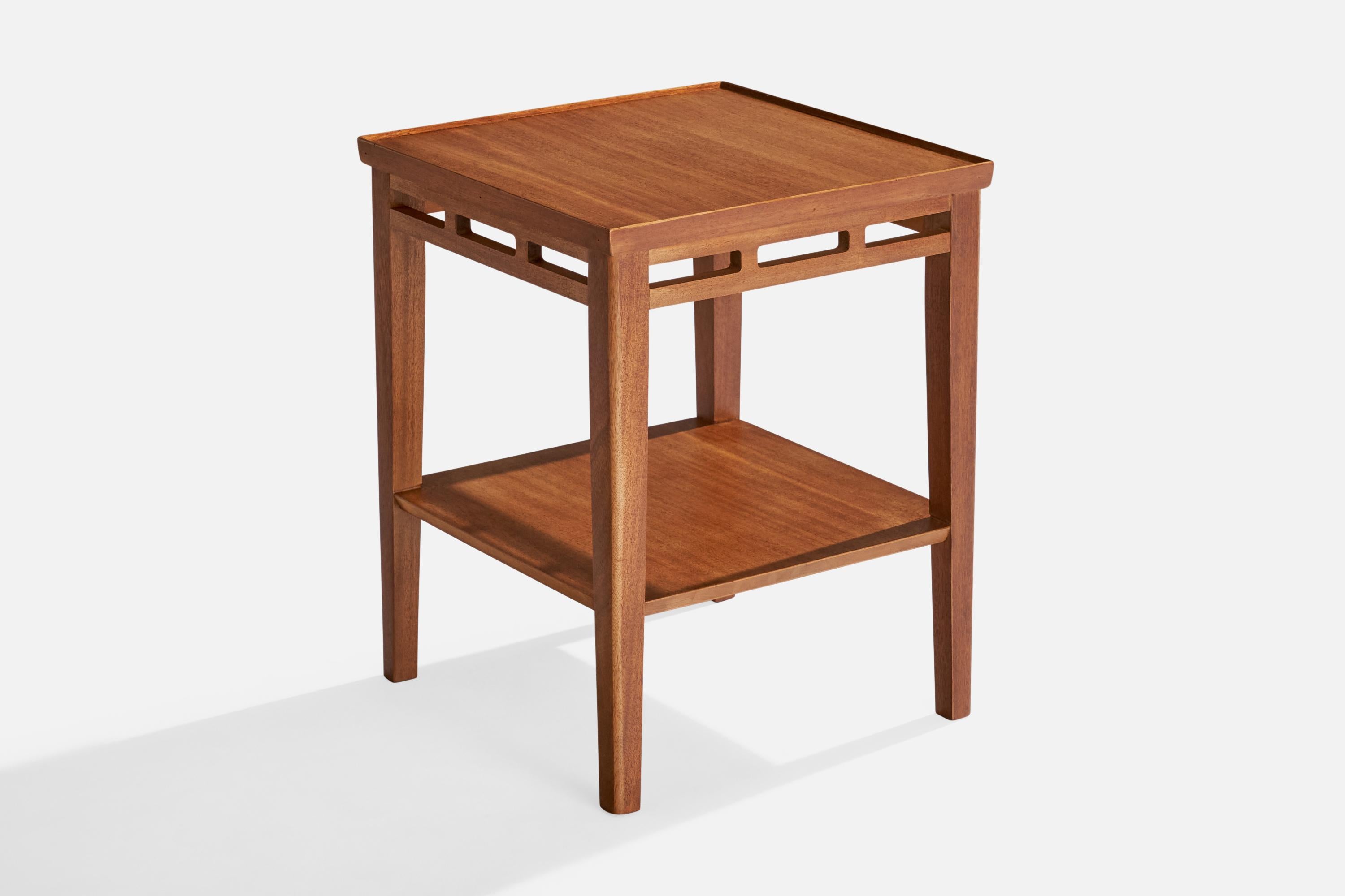 Américain Designer américain, tables d'appoint, bois, États-Unis, années 1950 en vente