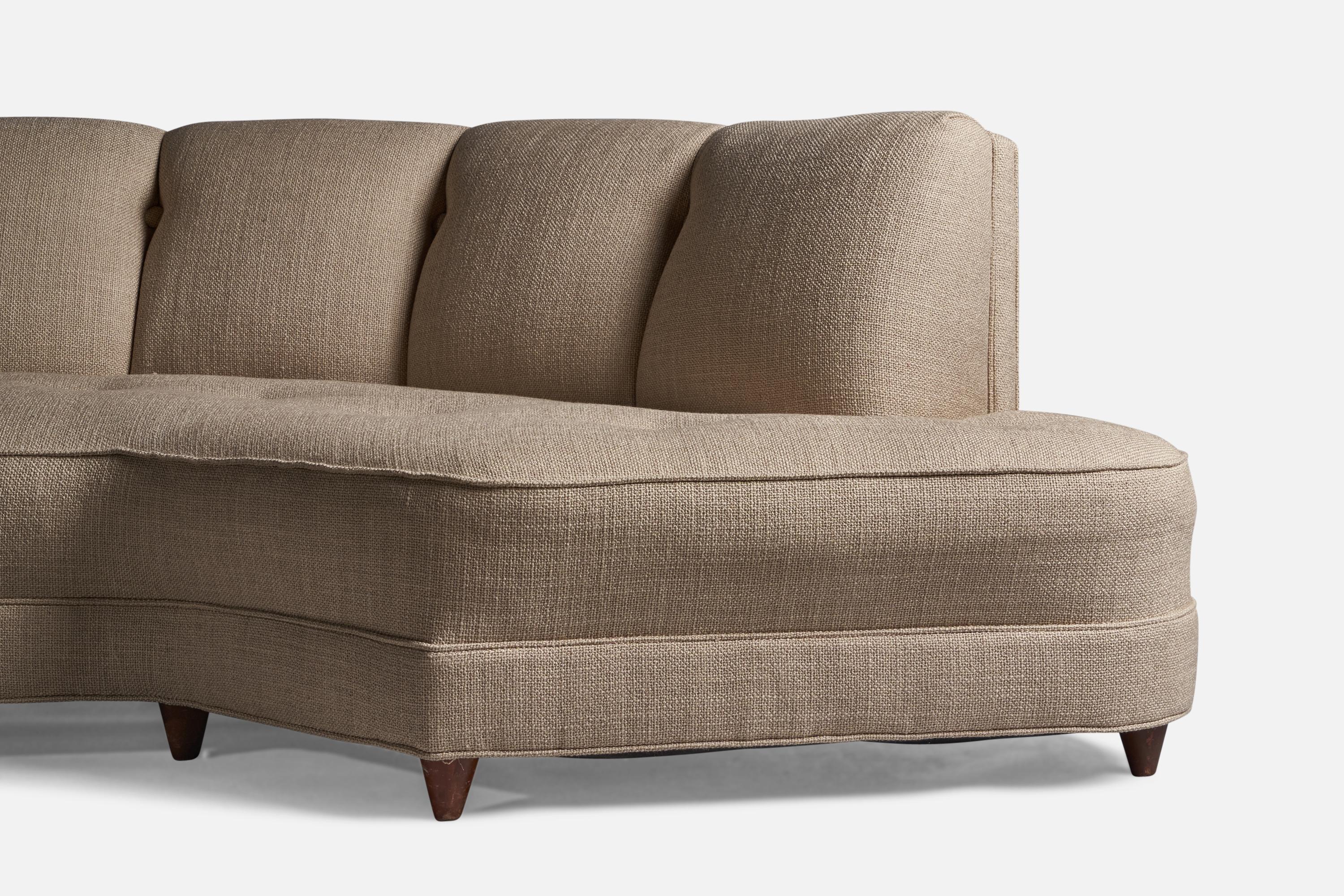 Maßgeschneidertes amerikanisches Designer-Sofa, Stoff, Holz, 1950er Jahre im Zustand „Gut“ im Angebot in High Point, NC