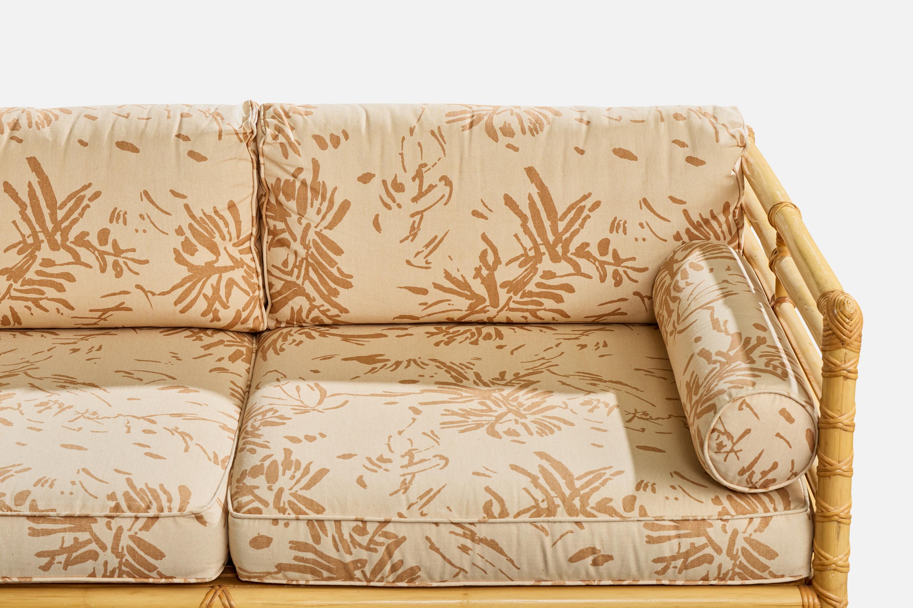American Designer, Sofa, Bamboo, Rattan, Fabric, USA, 1980s im Angebot 1