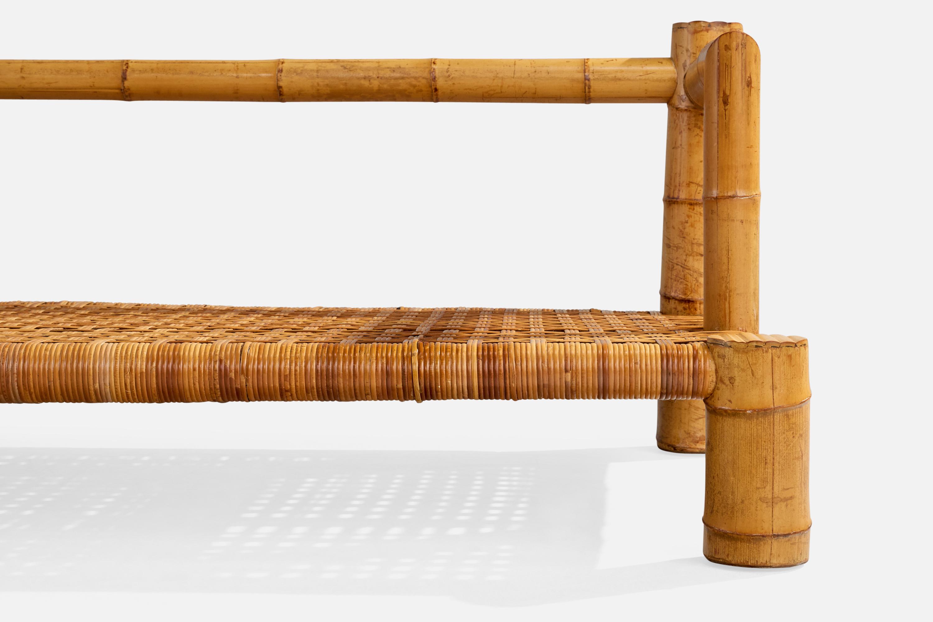 American Designer, Sofa, Bamboo, Rattan, USA, 1970s For Sale 2