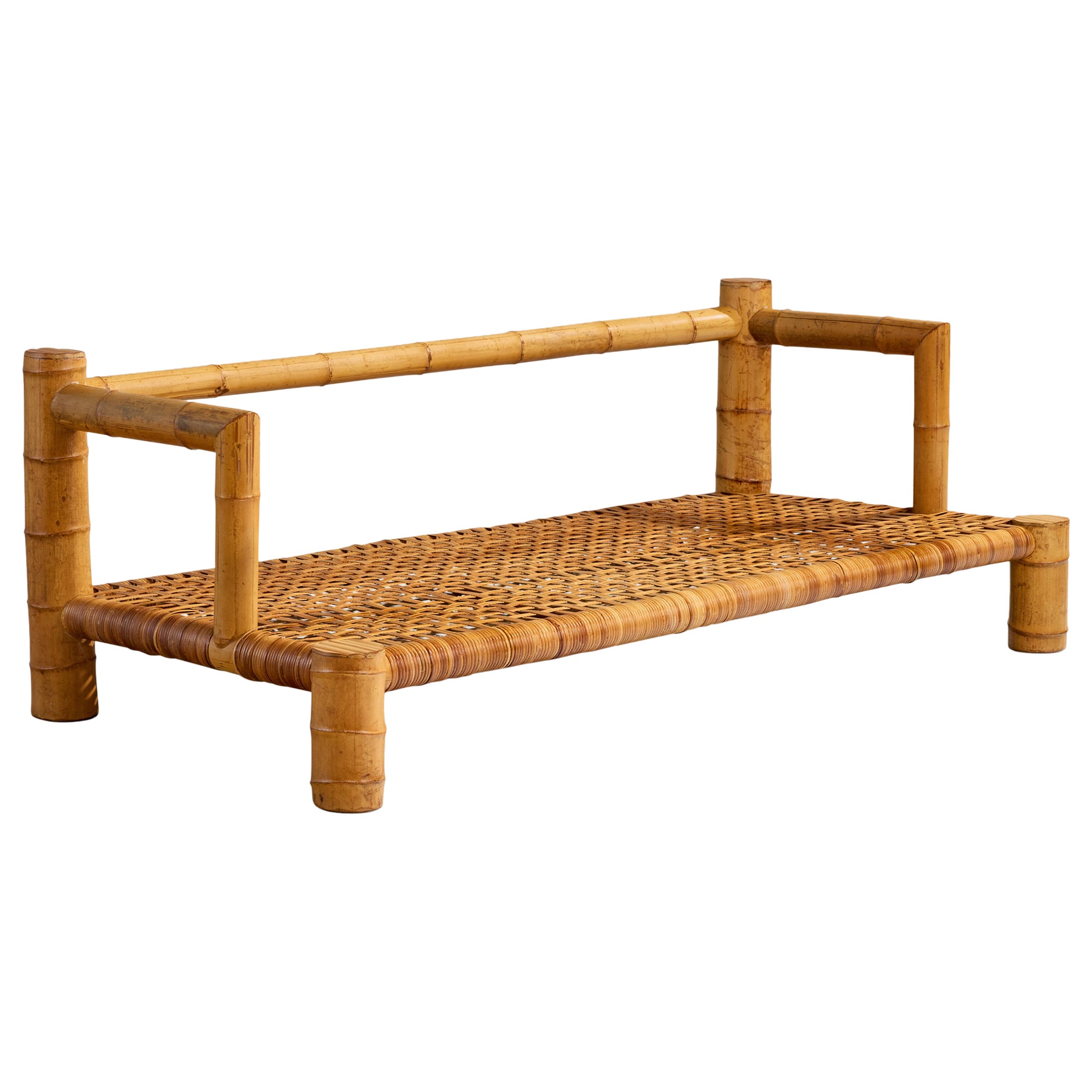American Designer, Sofa, Bamboo, Rattan, USA, 1970s For Sale