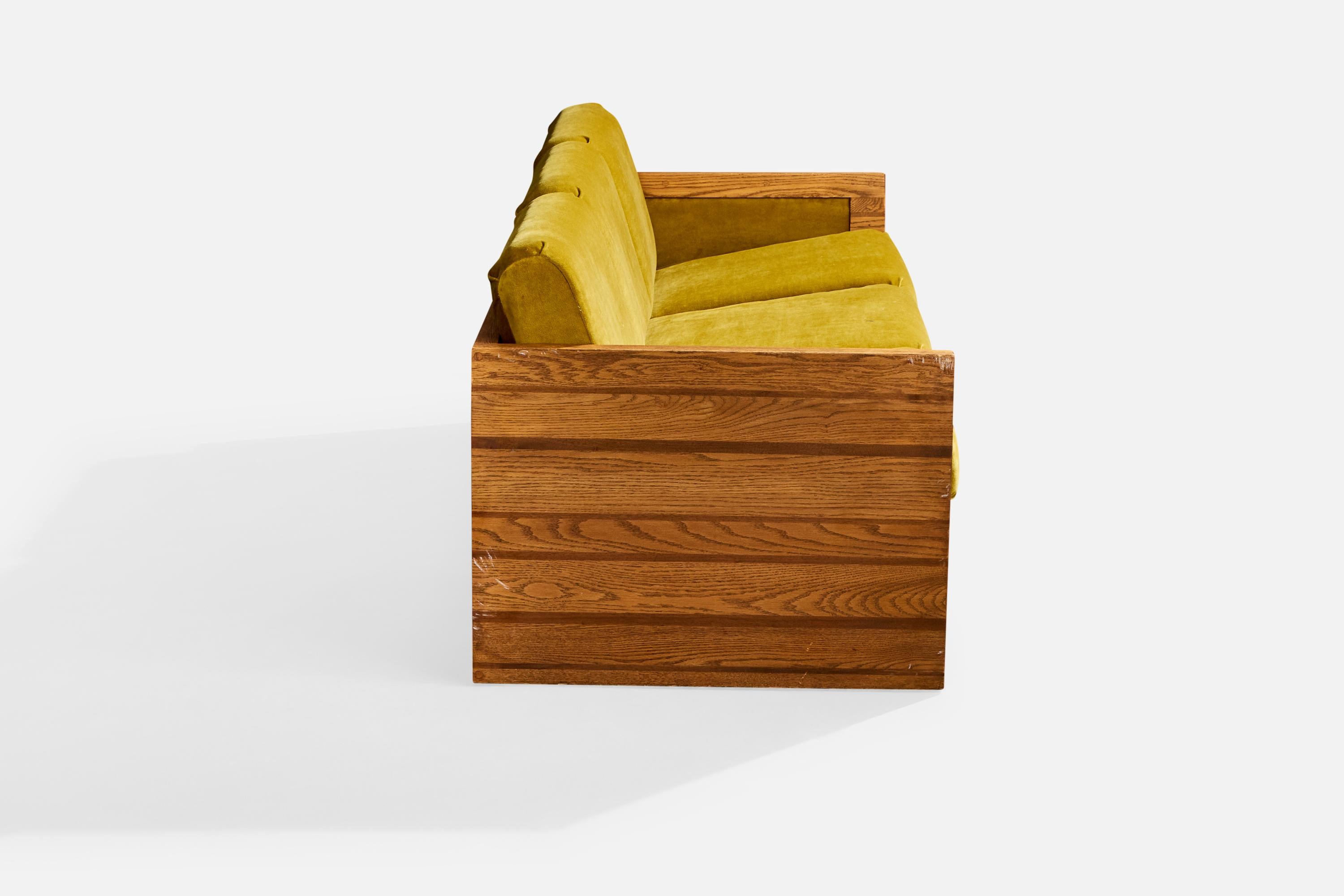 Milieu du XXe siècle American Design, Canapé, Oak, Velvet, USA, années 1950 en vente