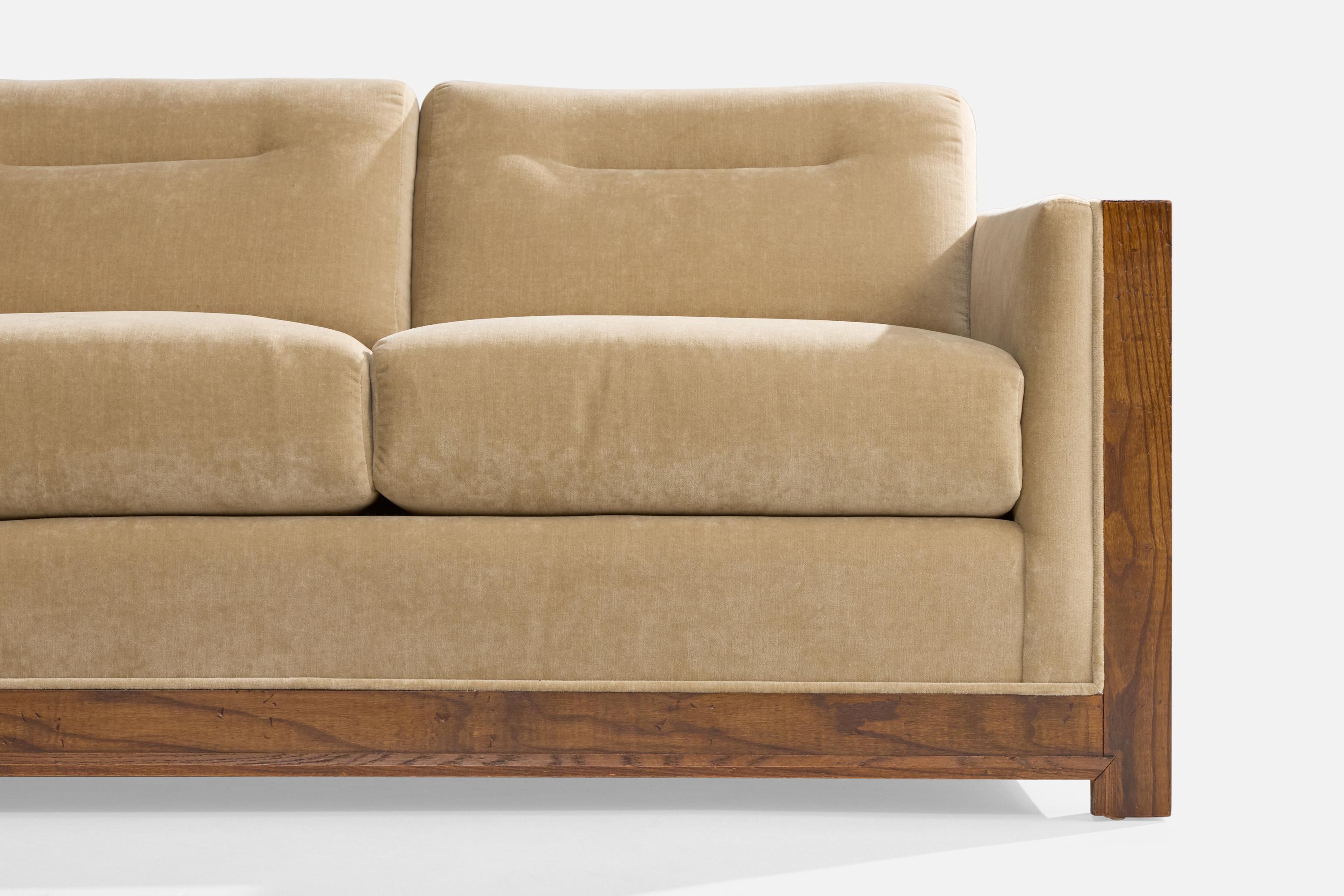 American Designer, Sofa, Oak, Velvet, USA, 1950s For Sale 4