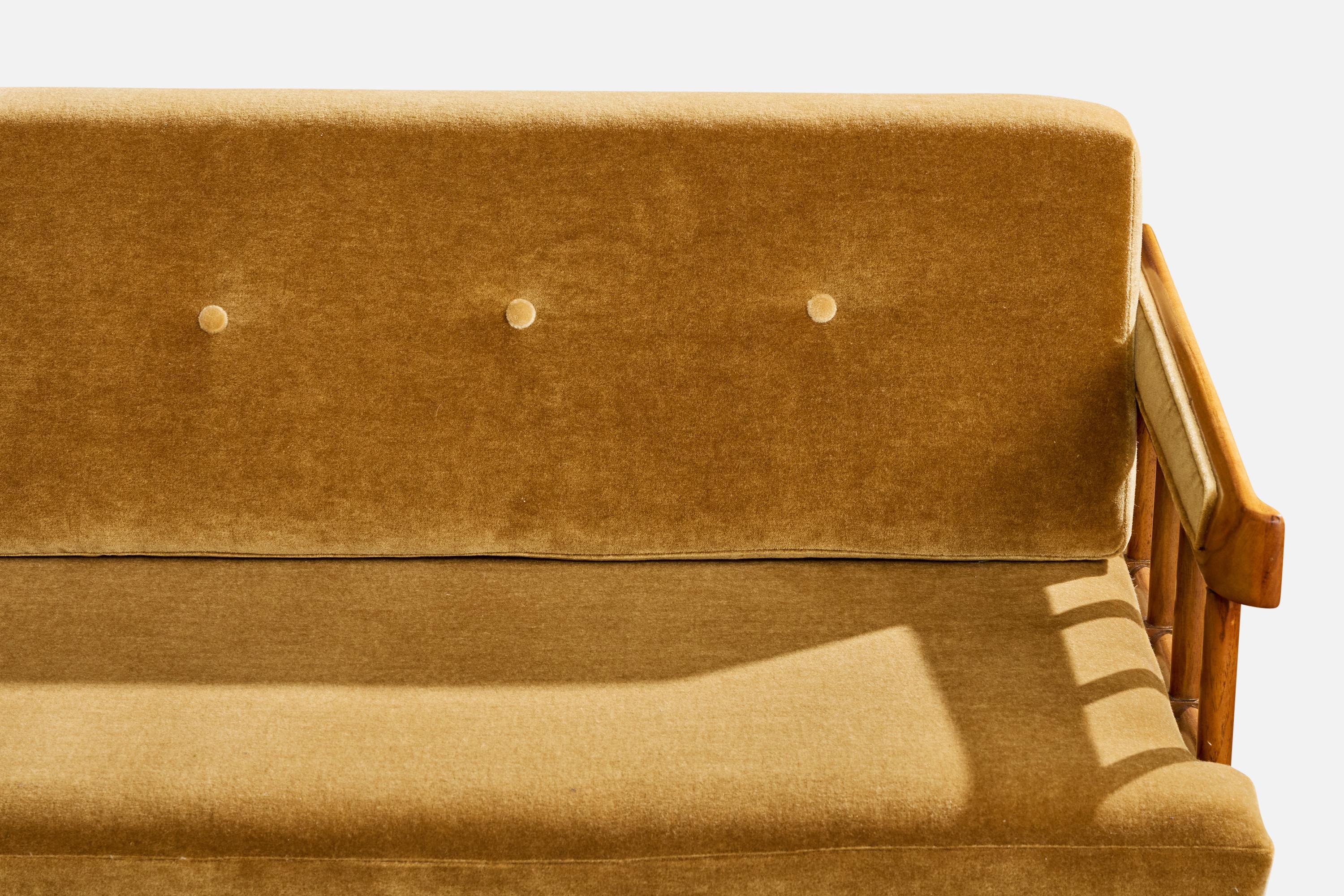 Amerikanischer Designer, Sofa, Nussbaum, Samt, USA, 1950er Jahre 2