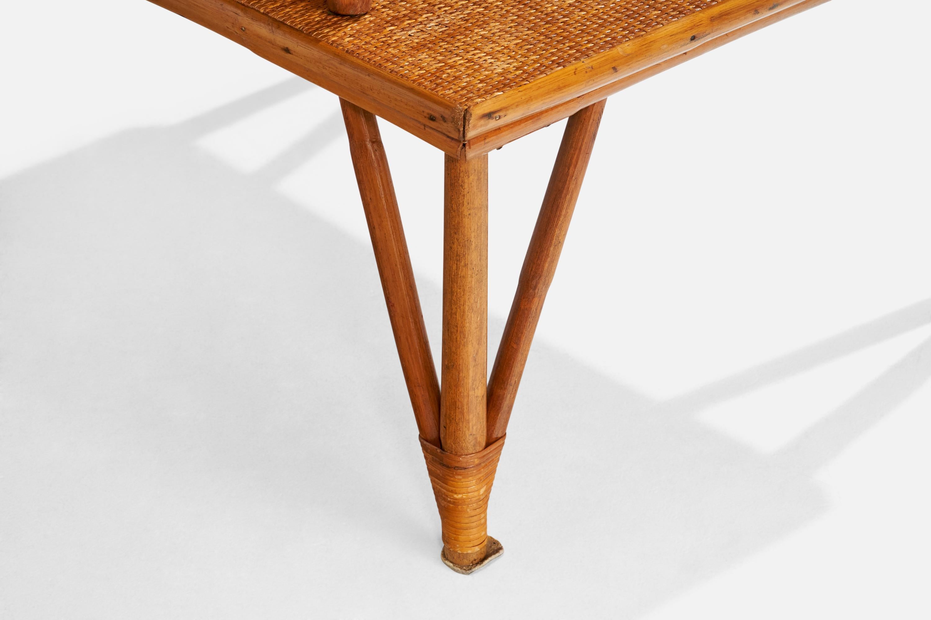 American Designer, Stacking Table, Bamboo, Rattan, Cane, USA, 1950s For Sale 1