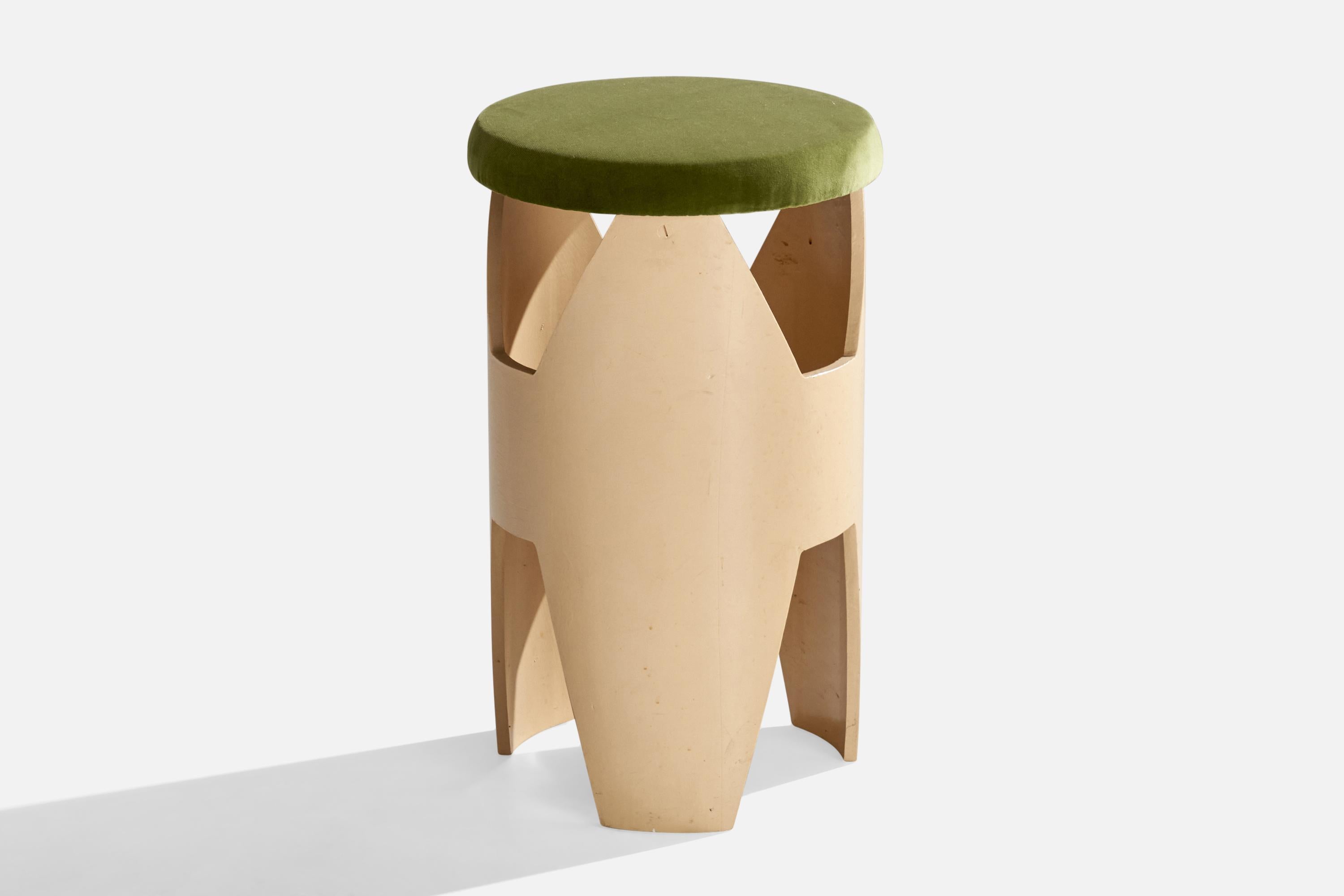 American Designer, Stools, Plywood, Velvet, USA, 1960s In Good Condition For Sale In High Point, NC