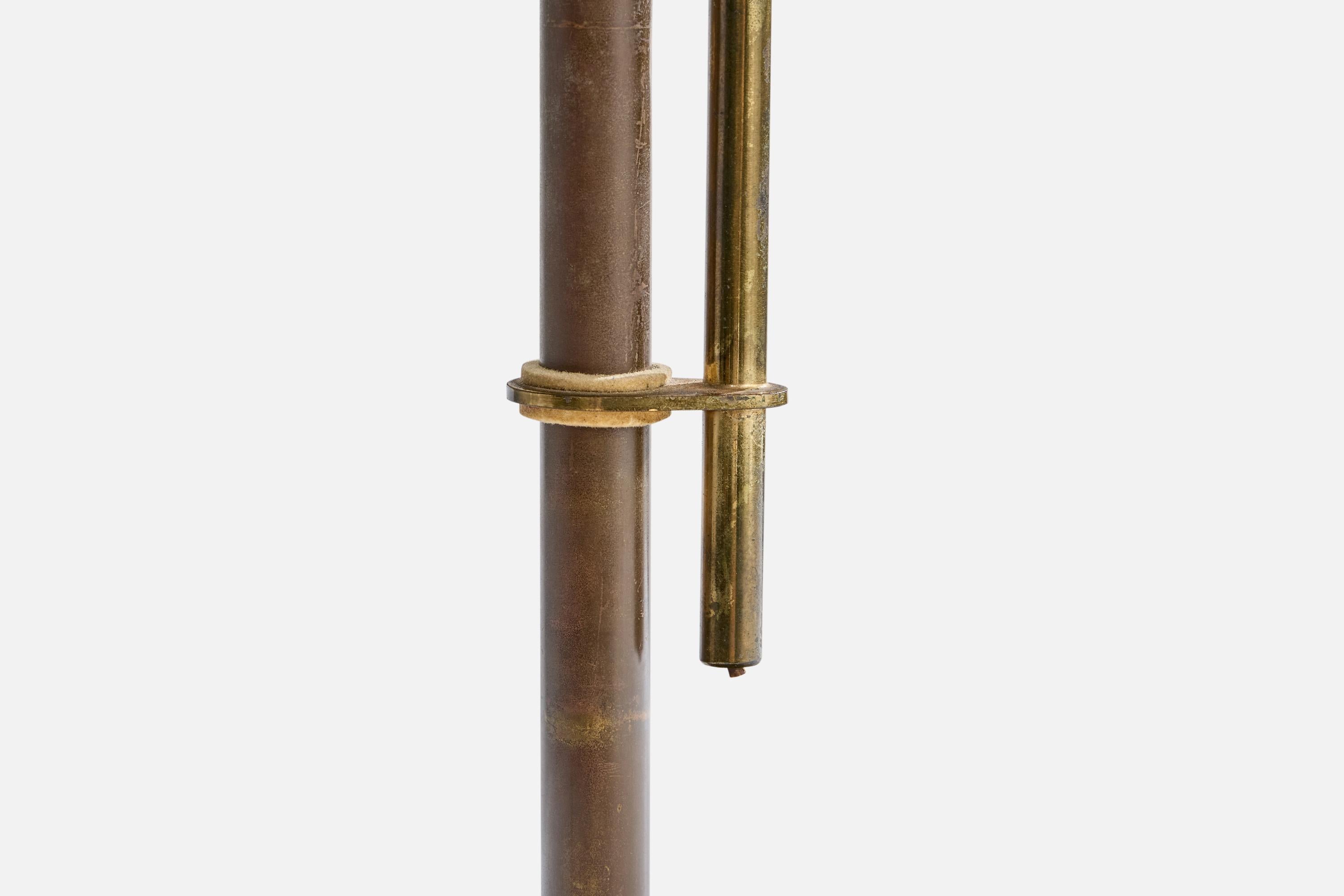 American Designer, Table Lamp, Brass, USA, 1930s For Sale 3