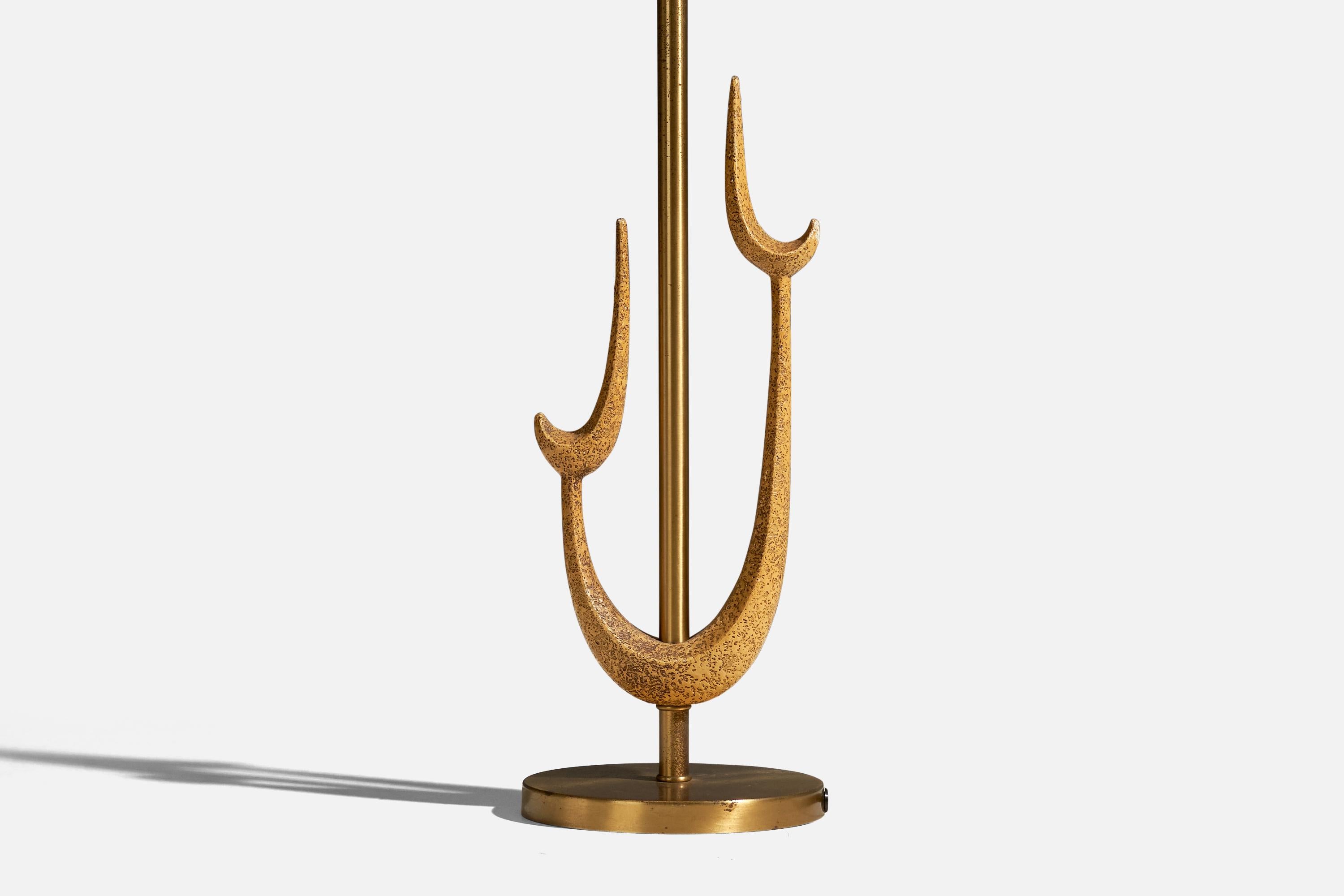 Mid-20th Century American Designer, Table Lamp, Brass, USA, 1950s For Sale