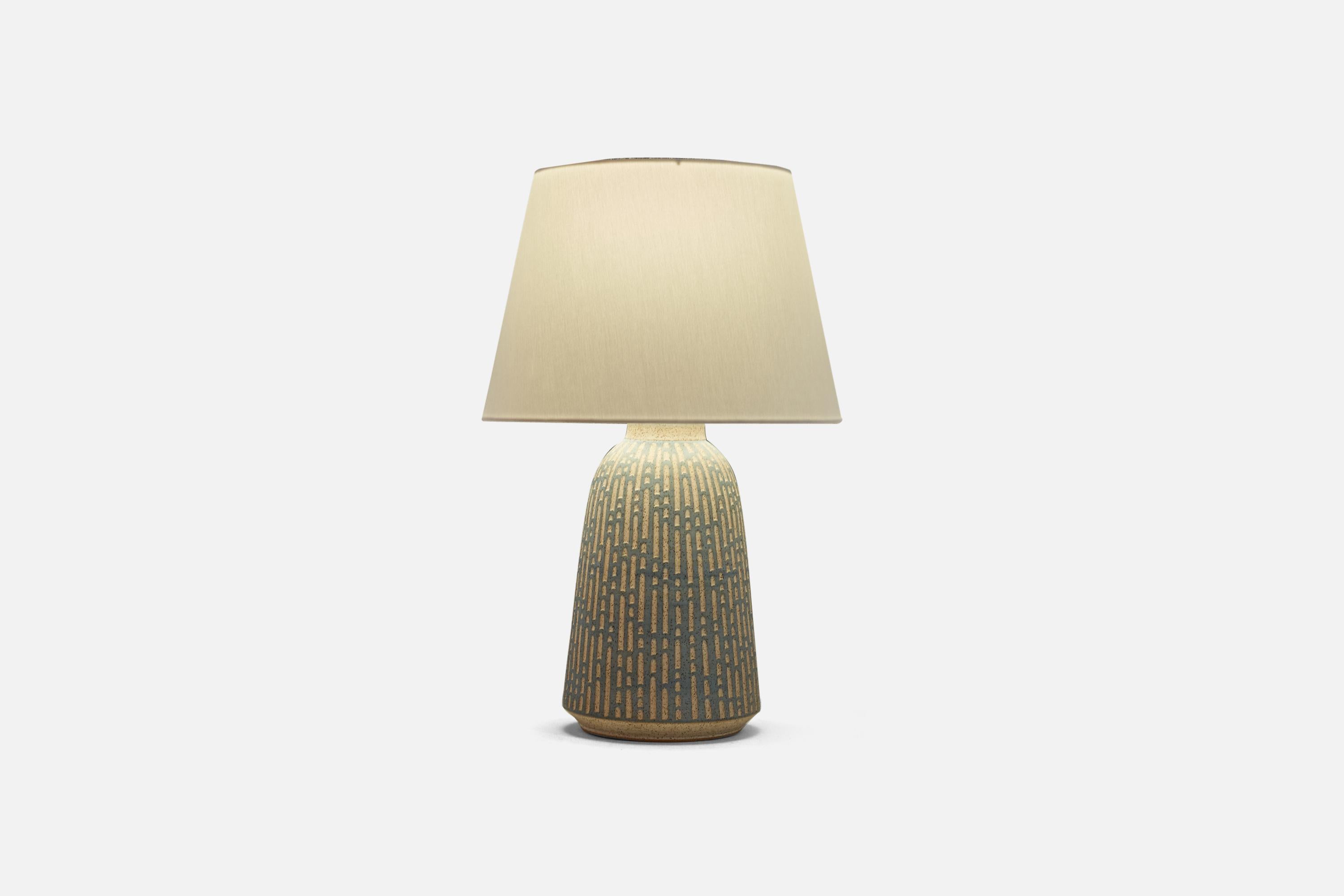 American Designer, Table Lamp, Ceramic And Brass, United States, 1960s In Good Condition In High Point, NC